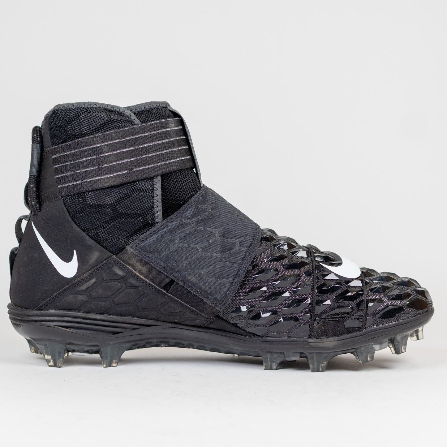 Nike Force Savage High Top Football Cleats Men's Size 16.0 – New Without Box