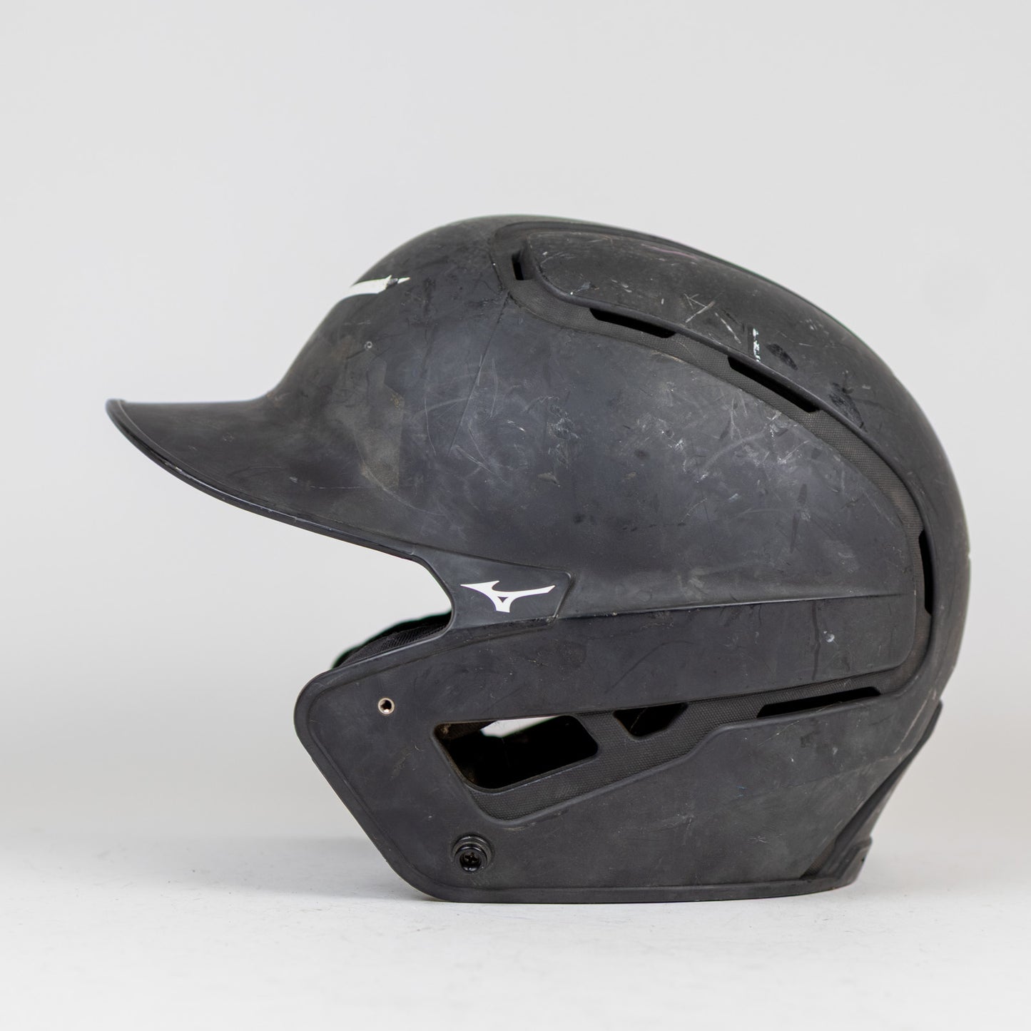 Mizuno 6 3/4" to 7 3/8" Senior Baseball Batting Helmet