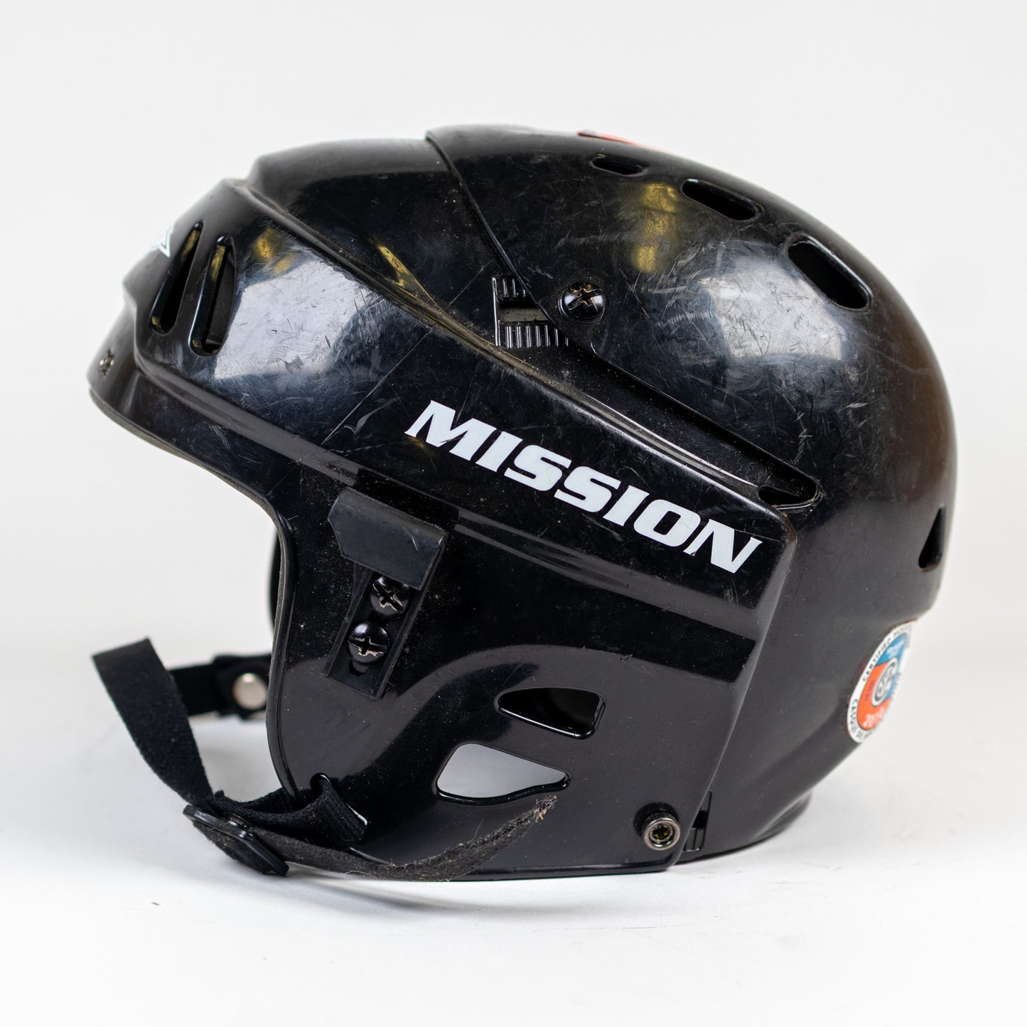 Mission M15 Small 6 3/8"–6 7/8" Hockey Helmet