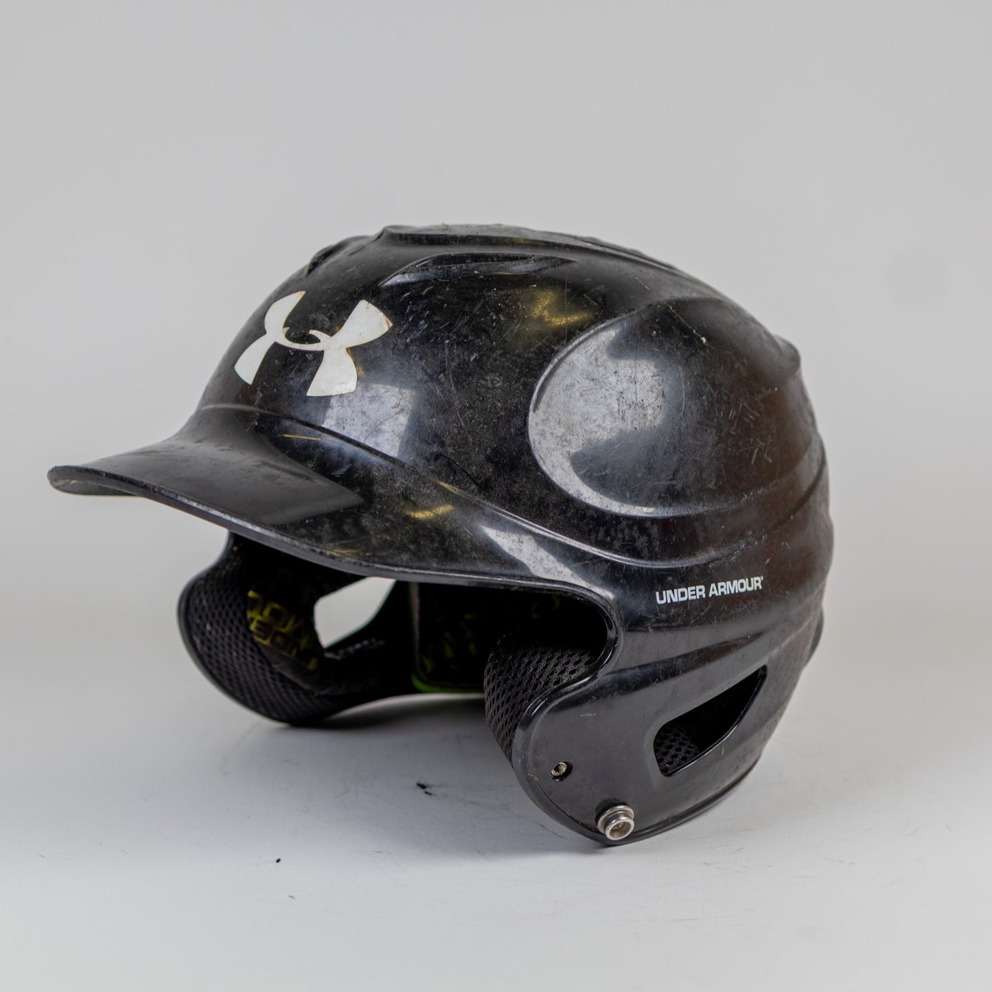 Under Armour UABH110 5 7/8"–6 3/4" Batting Helmet