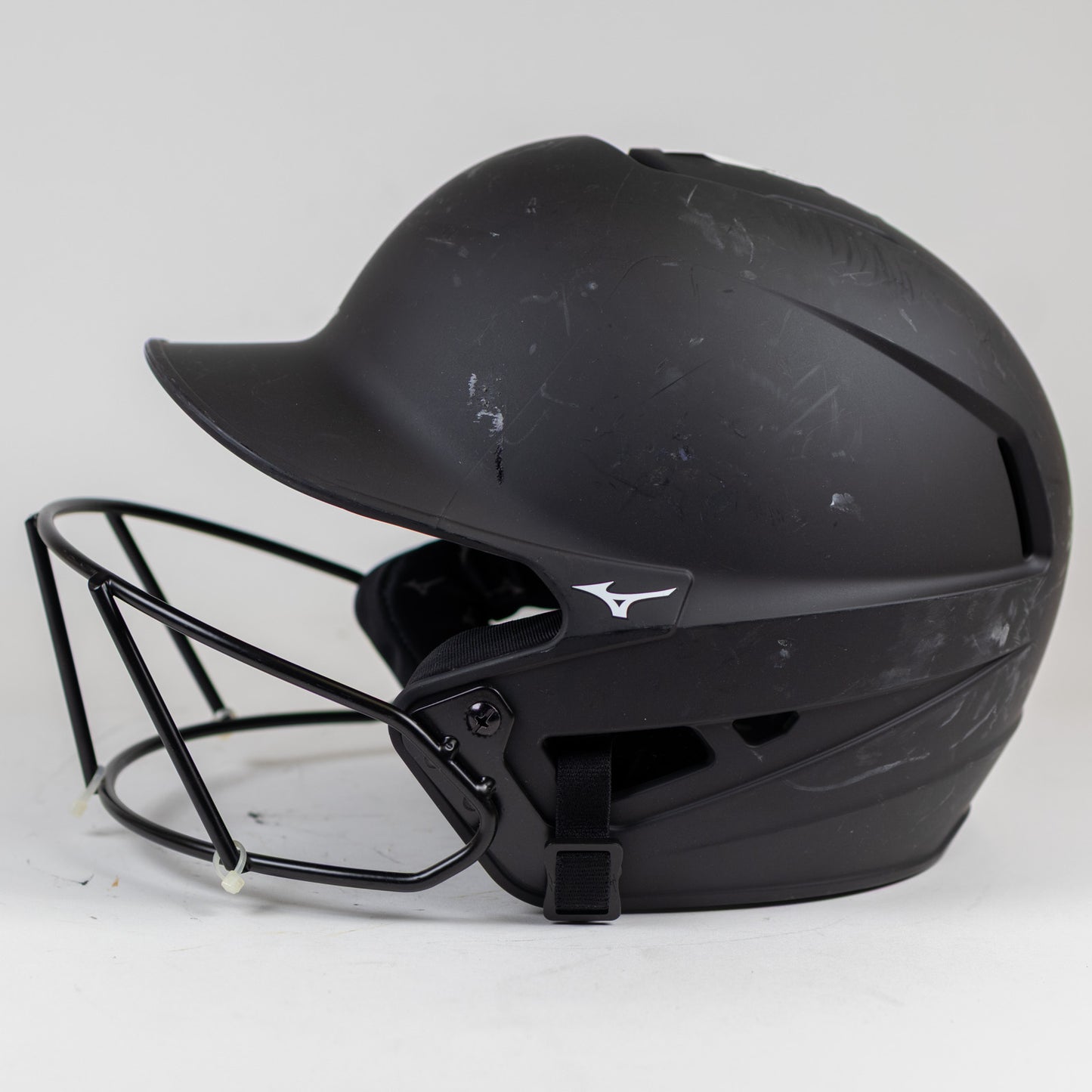 Mizuno F6‑BT 7 3/8"–7 7/8" Softball Batting Helmet