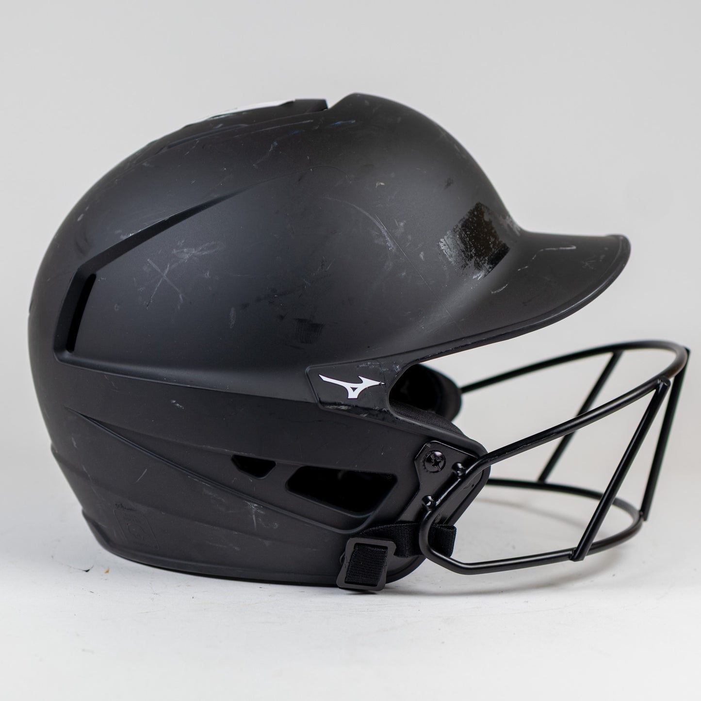 Mizuno F6-BT 7 3/8"–7 7/8" Softball Batting Helmet
