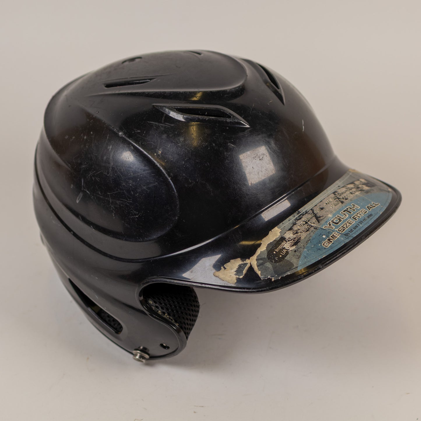 Under Armour UABH-100 6 3/4" & Under Youth Baseball Batting Helmet