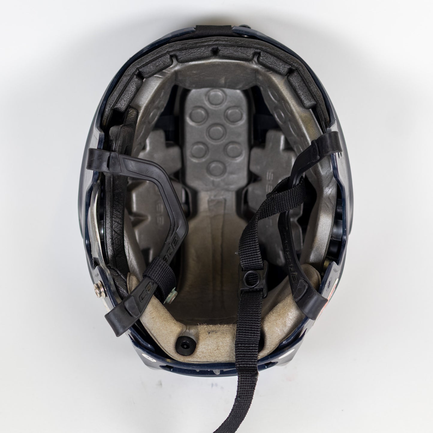 Cascade M11 Small 6 1/2"–7" Hockey Helmet