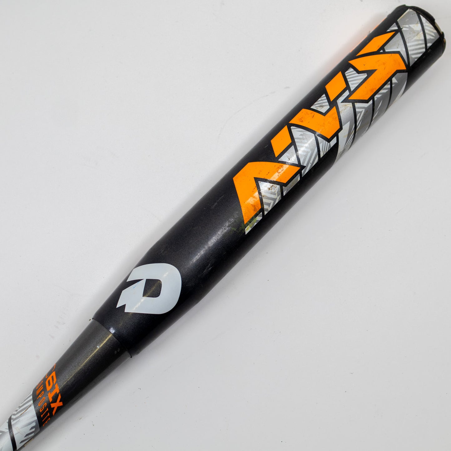 Demarini NVS 32/20 (-12) 2 1/4" USSSA (1.15 BPF) Baseball Bat