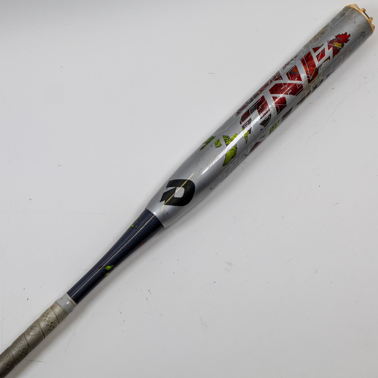 Demarini The ONE Sunday Swagger Edition 34/28 (-6) 2 1/4" USSSA (1.20 BPF) Slowpitch Softball Bat