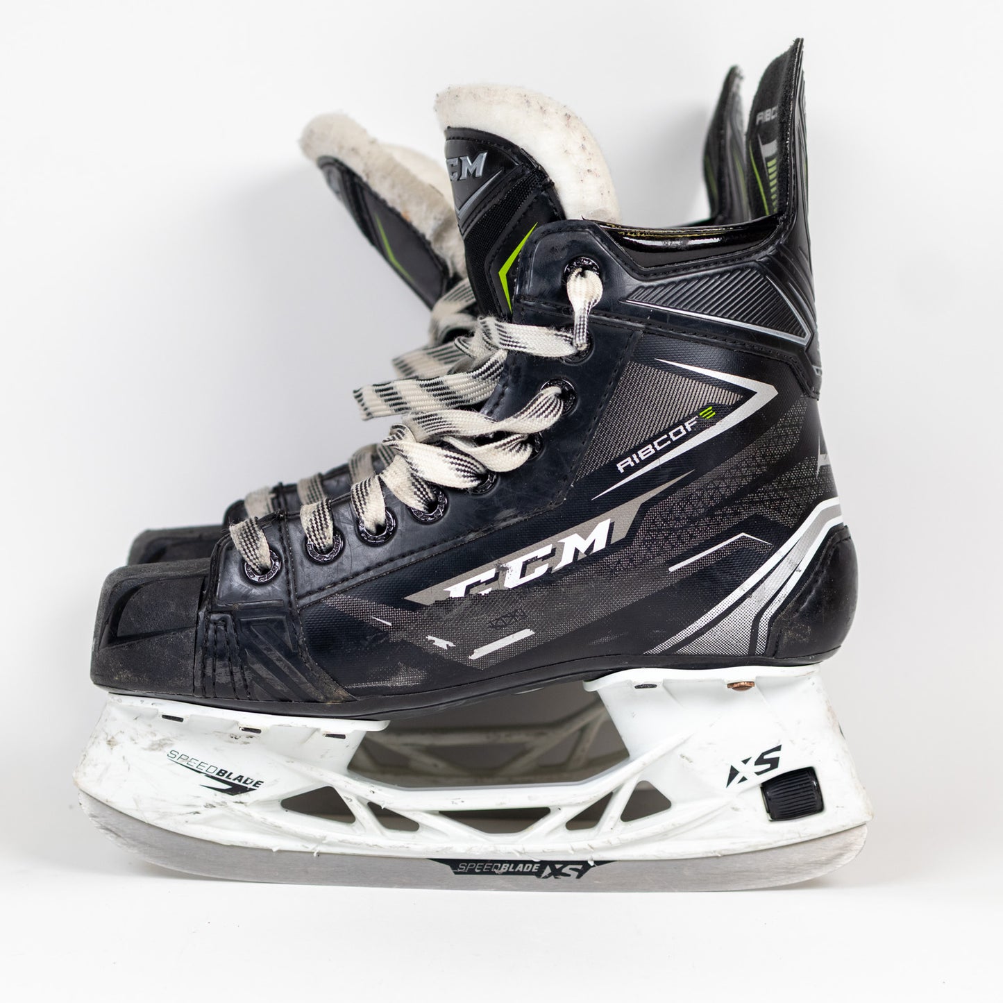 CCM 76K Size 3.0D Hockey Skates