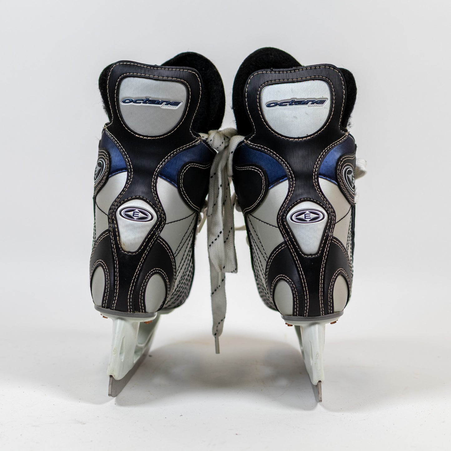 Vintage Easton Octane Size 3 Hockey Skates