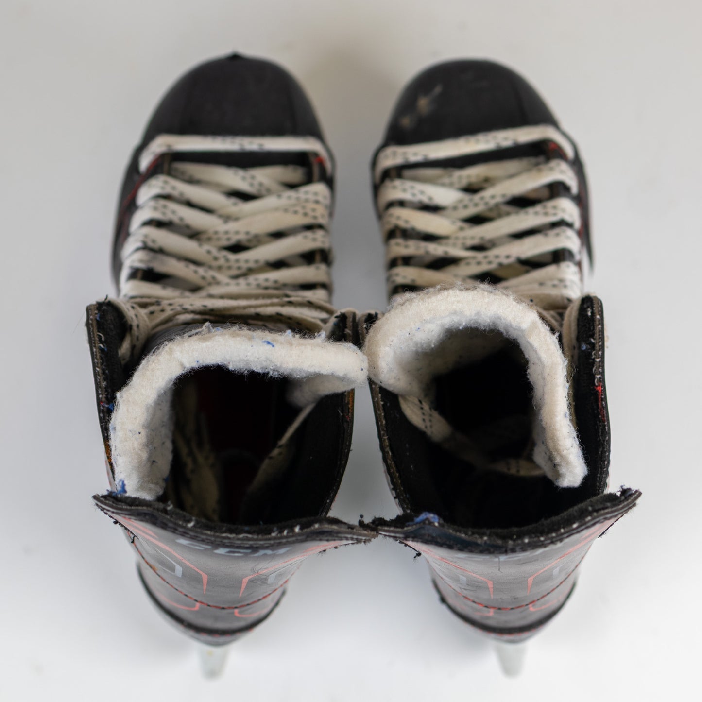 CCM Jetspeed 250 Size 4.0 Hockey Skates