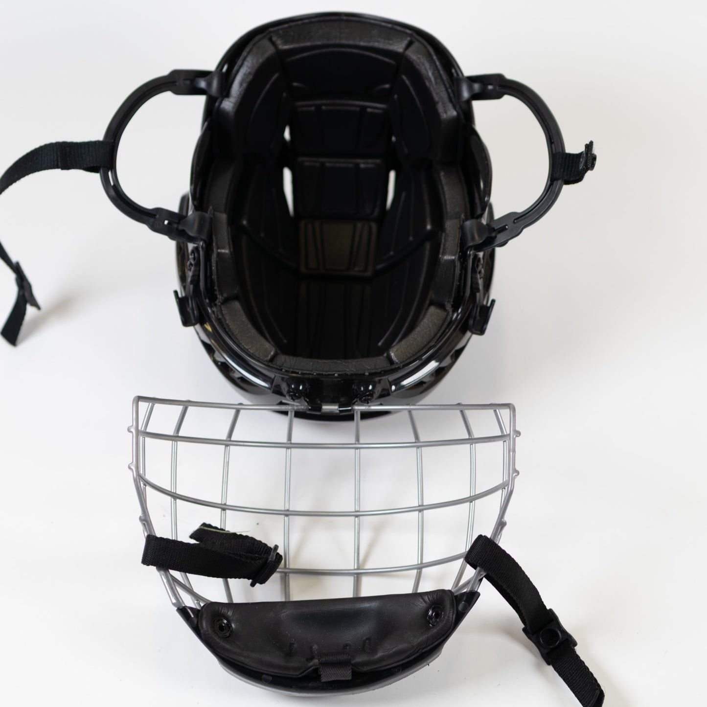 CCM FL40 Small 6 3/8" to 7" Hockey Helmet