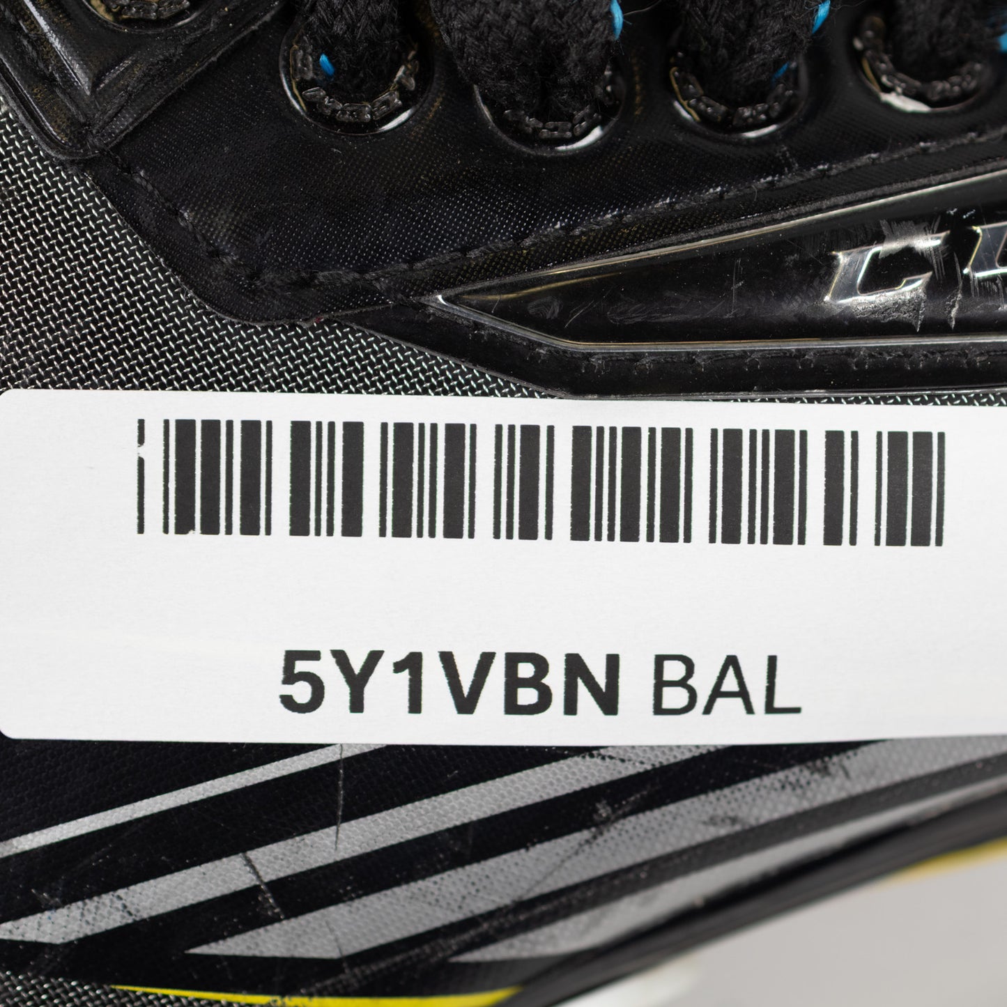 CCM Tacks Classic Pro Size 4 Hockey Skates