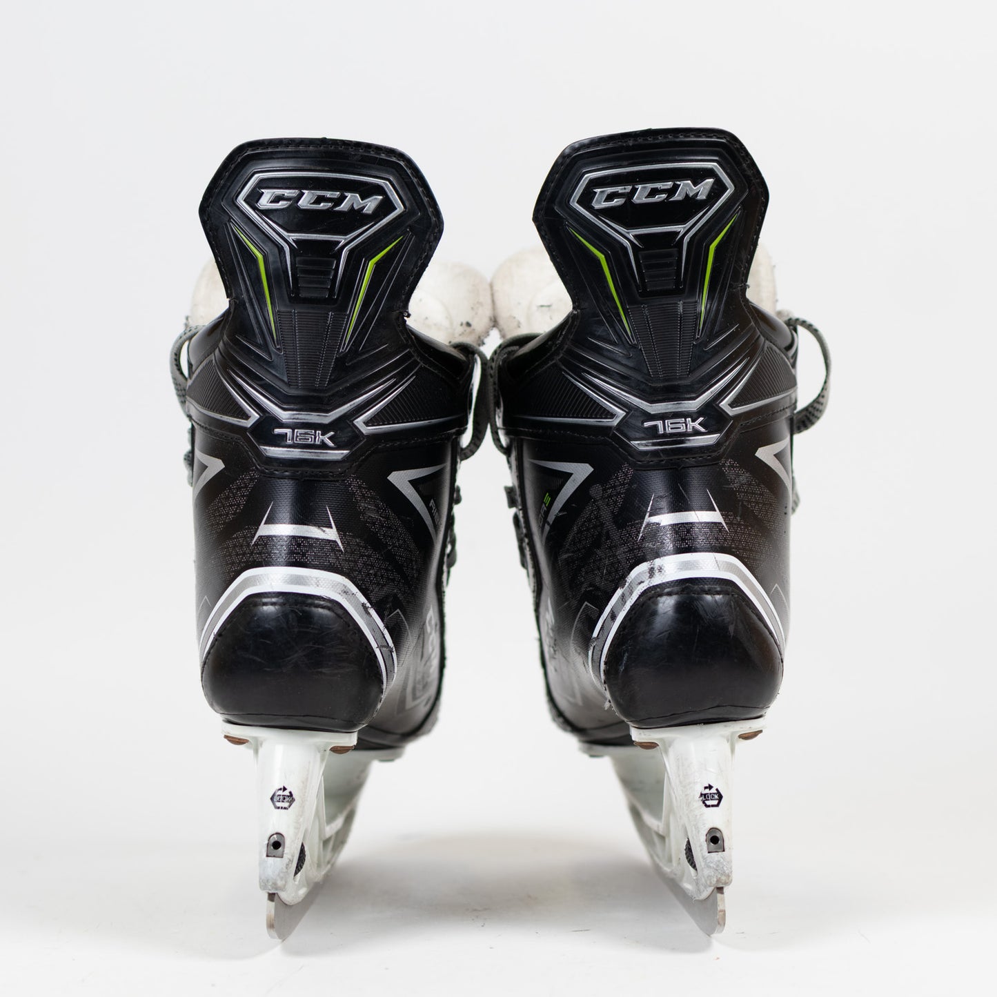 CCM Ribcor 76K Size 5 Hockey Skates