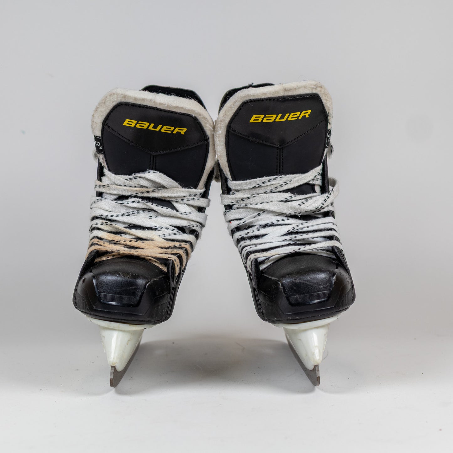 Bauer Supreme S140 Size 3R Hockey Skates