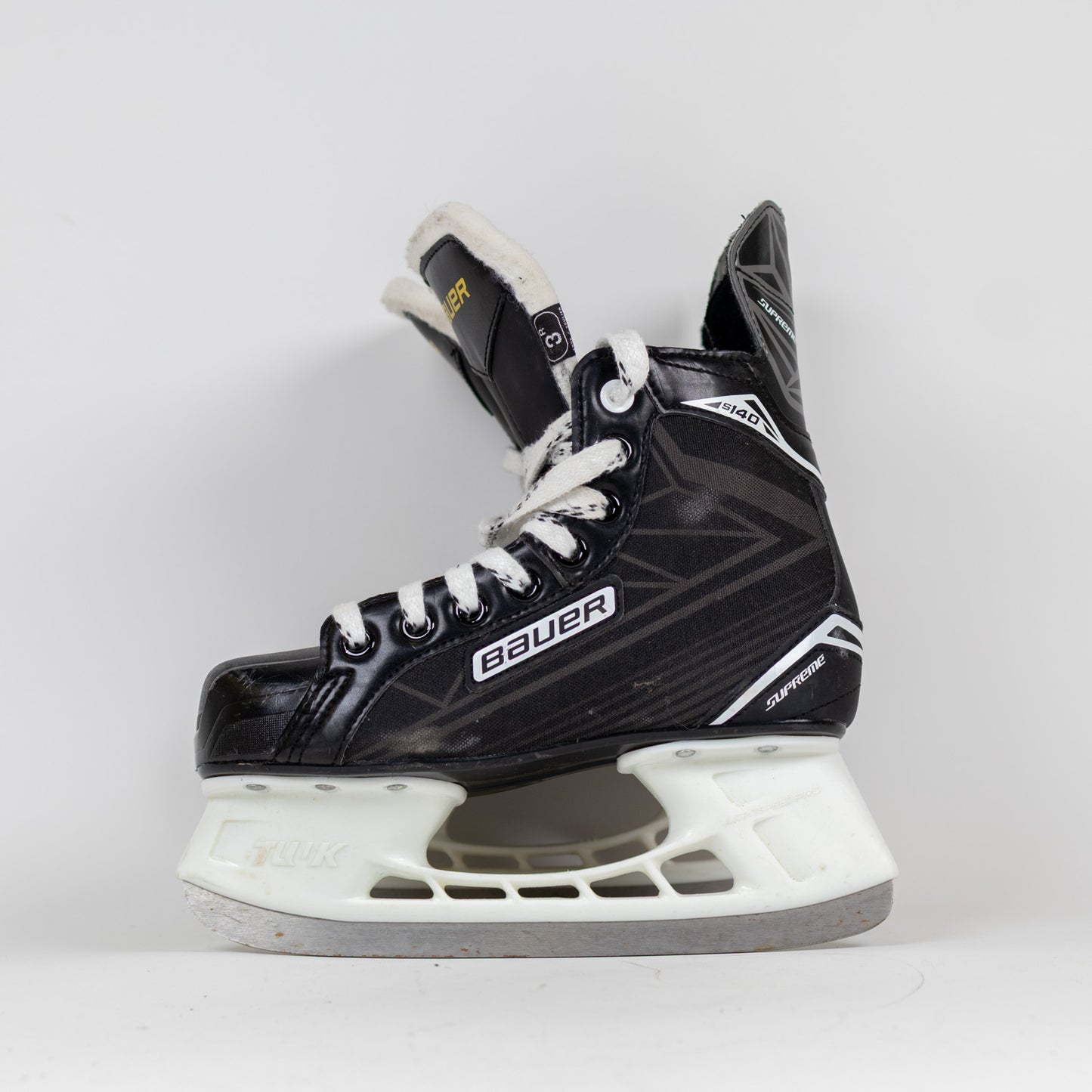 Bauer Supreme S140 Size 3R Hockey Skates