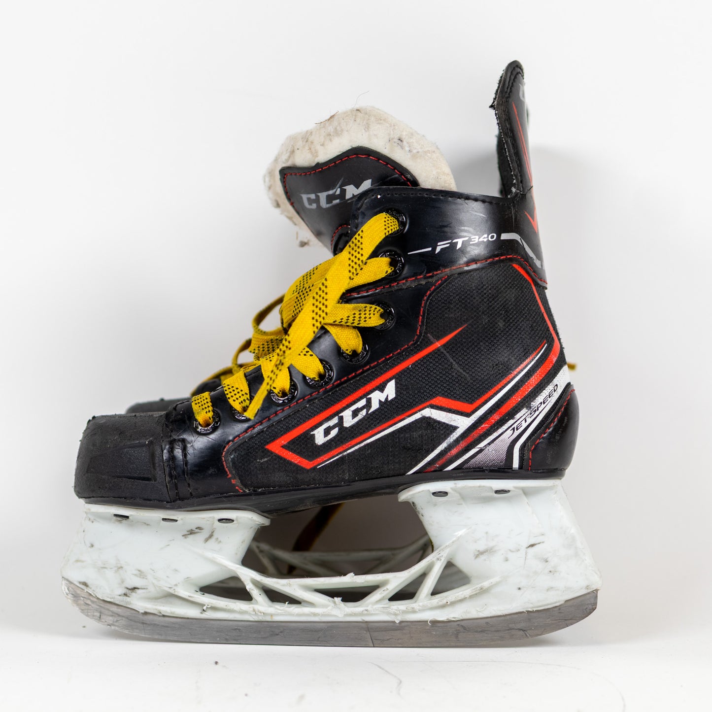 CCM FT340 Size 1 Hockey Skates