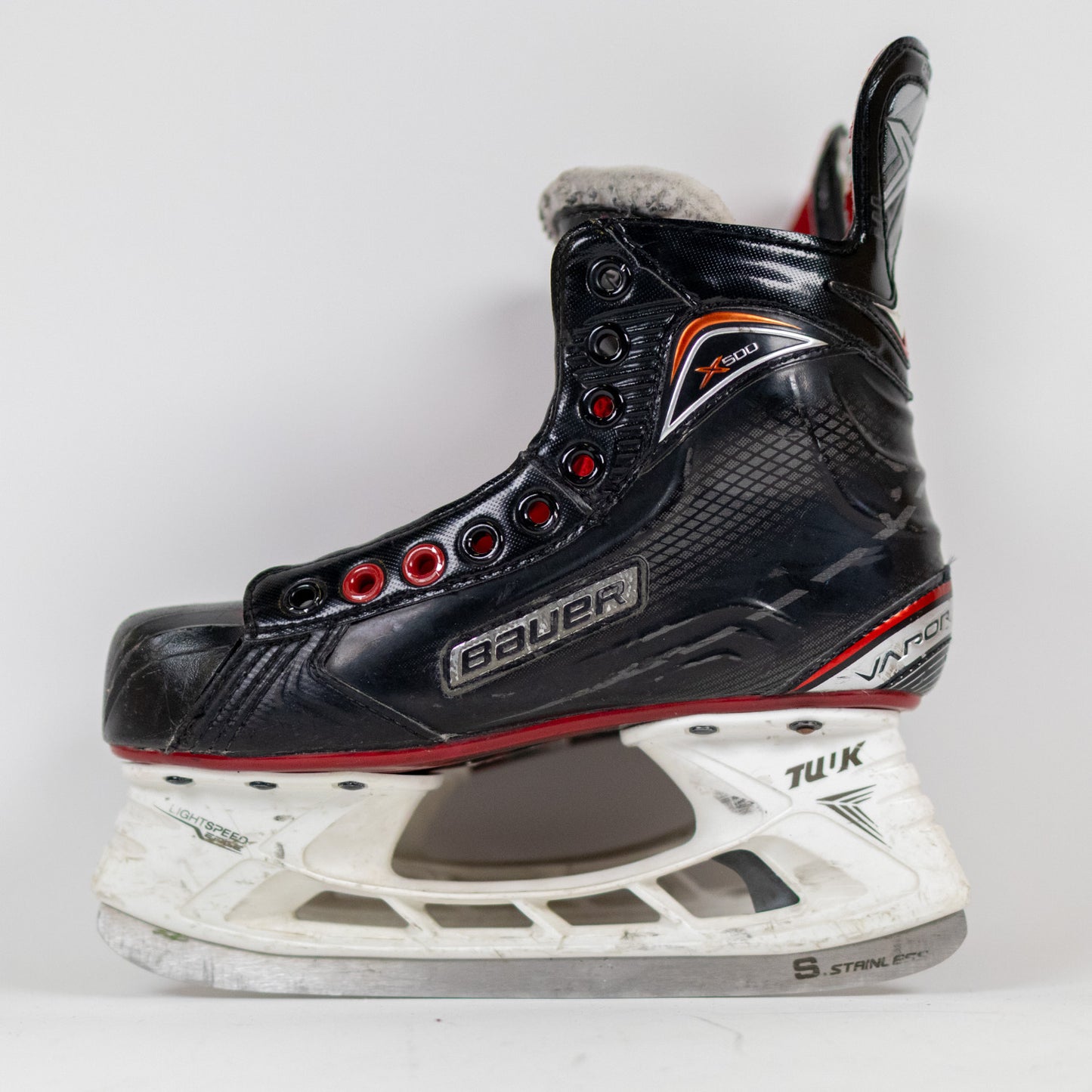 Bauer Vapor X500 Size 2.5 Hockey Skates