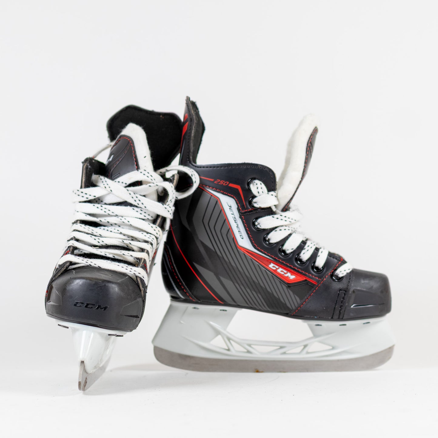 CCM Jetspeed 250 Size 13 Youth Hockey Skates