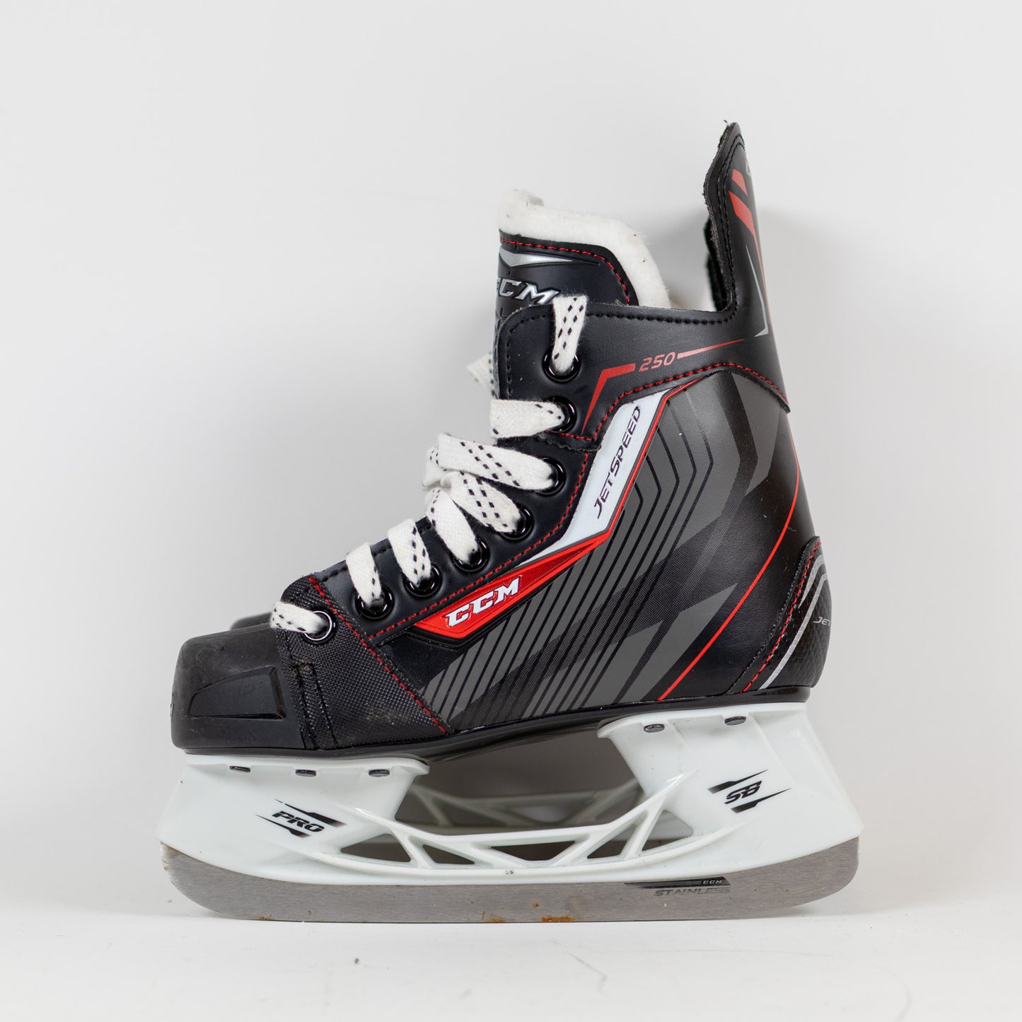 CCM Jetspeed 250 Size 13 Youth Hockey Skates