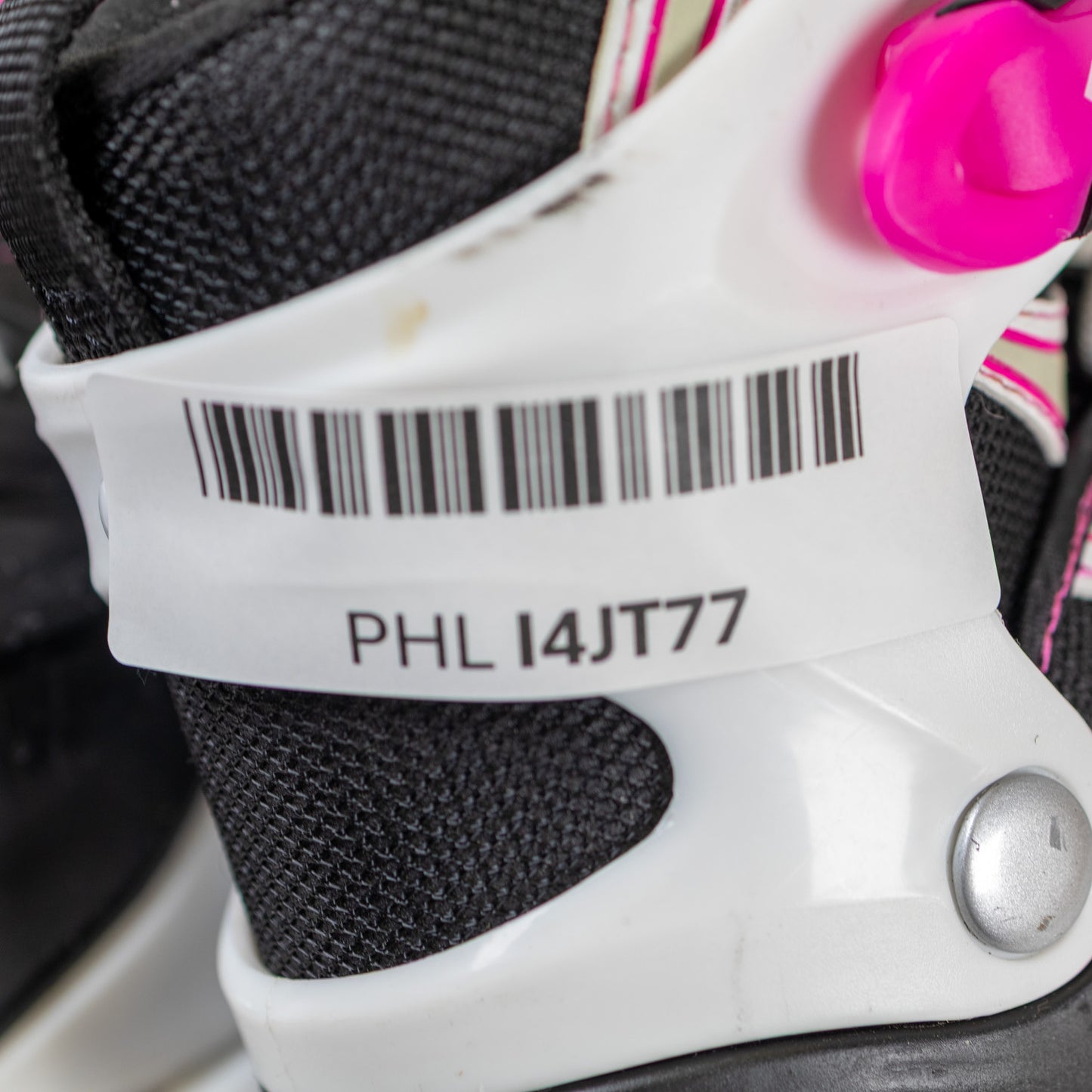 DBX Size 1-4 Adjustable Ice Skates