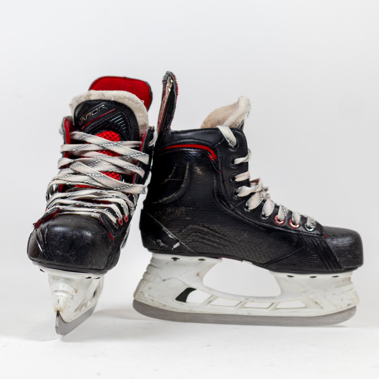 Bauer Vapor X500 Size 3.5 Hockey Skates