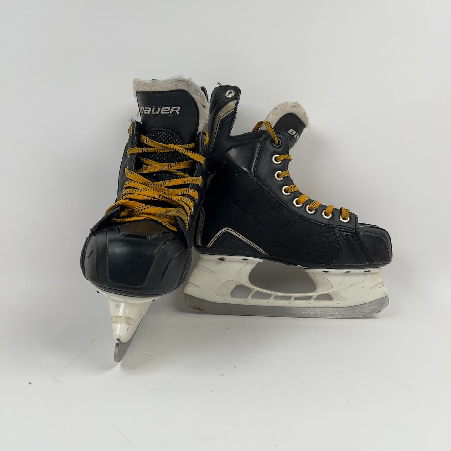 Bauer Nexus 400 Size 3.5 Hockey Skates