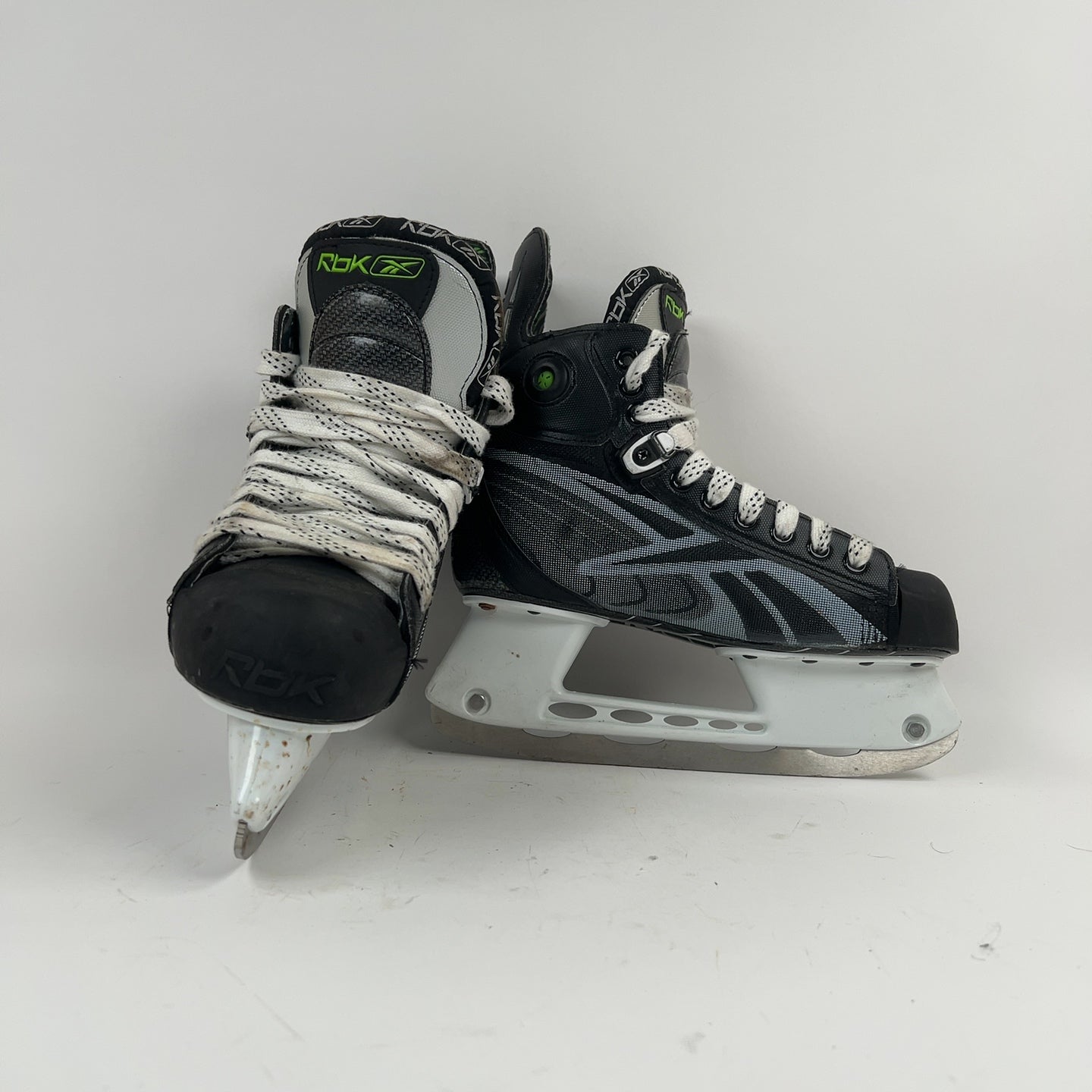 Reebok 9K Size 4.5 Hockey Skates
