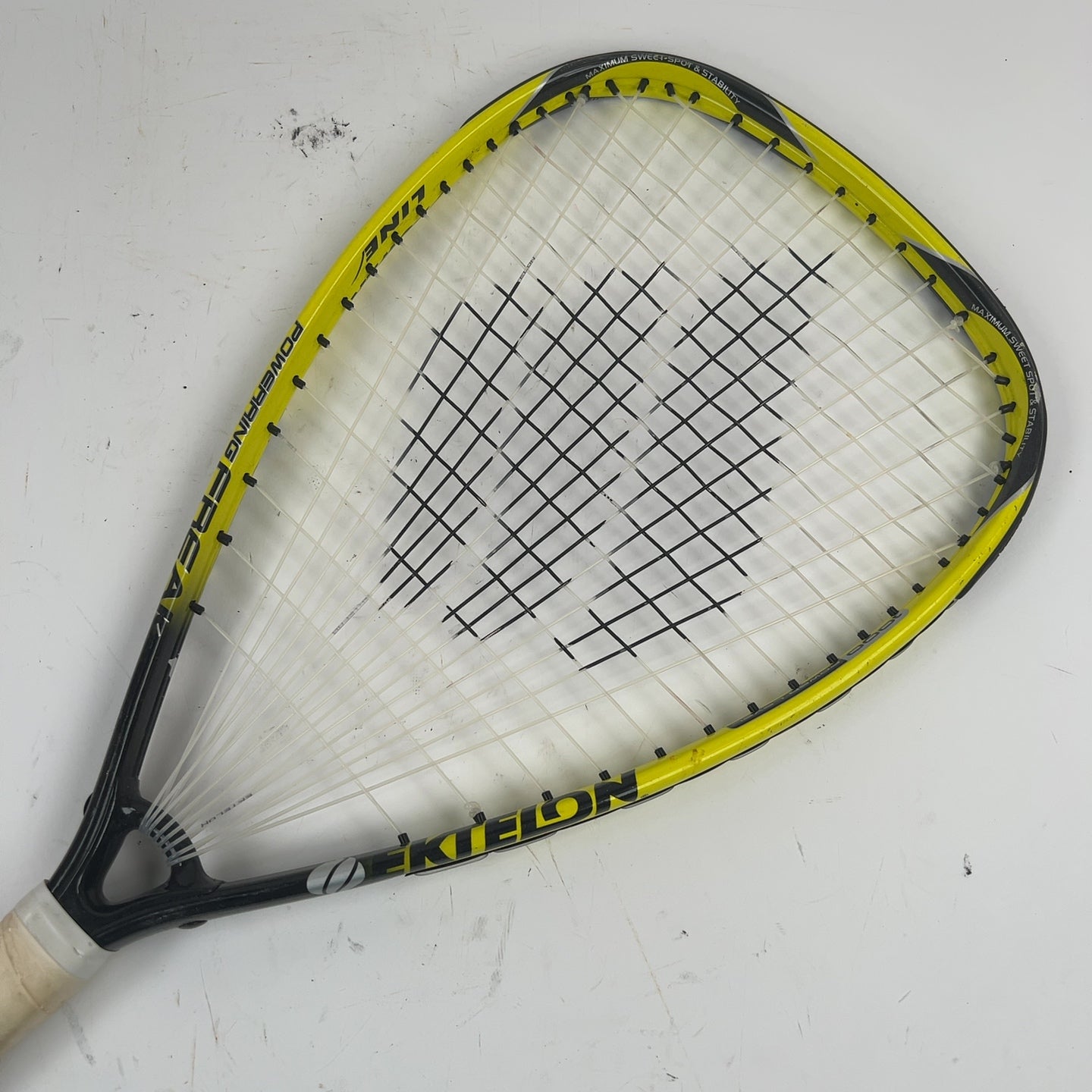 Ektelon Power Ring Freak Maximum Racquetball Racquet Grip & Head Size