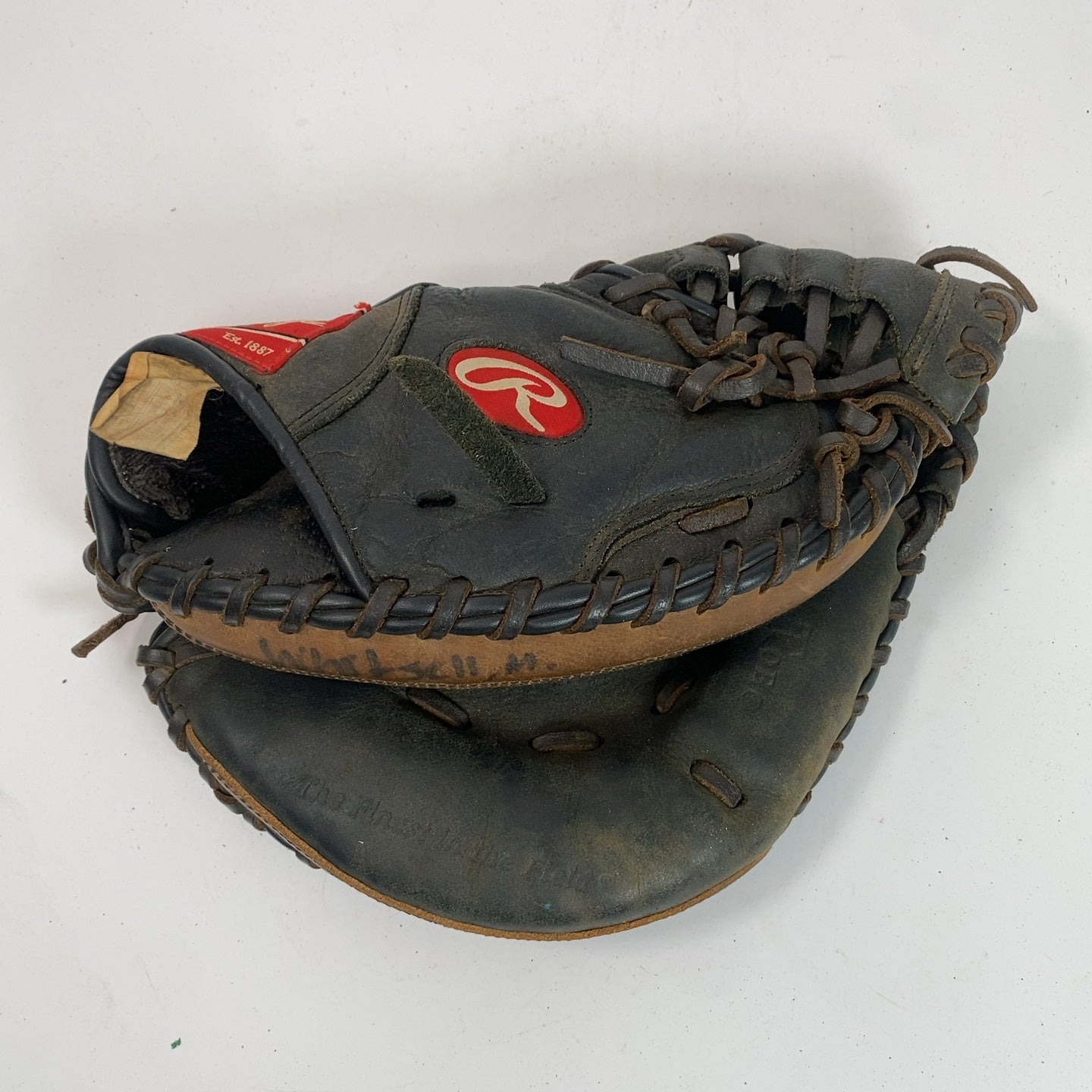 Rawlings Premium Series D325BWCM 32.5" Right Hand Thrower Catchers Mitt