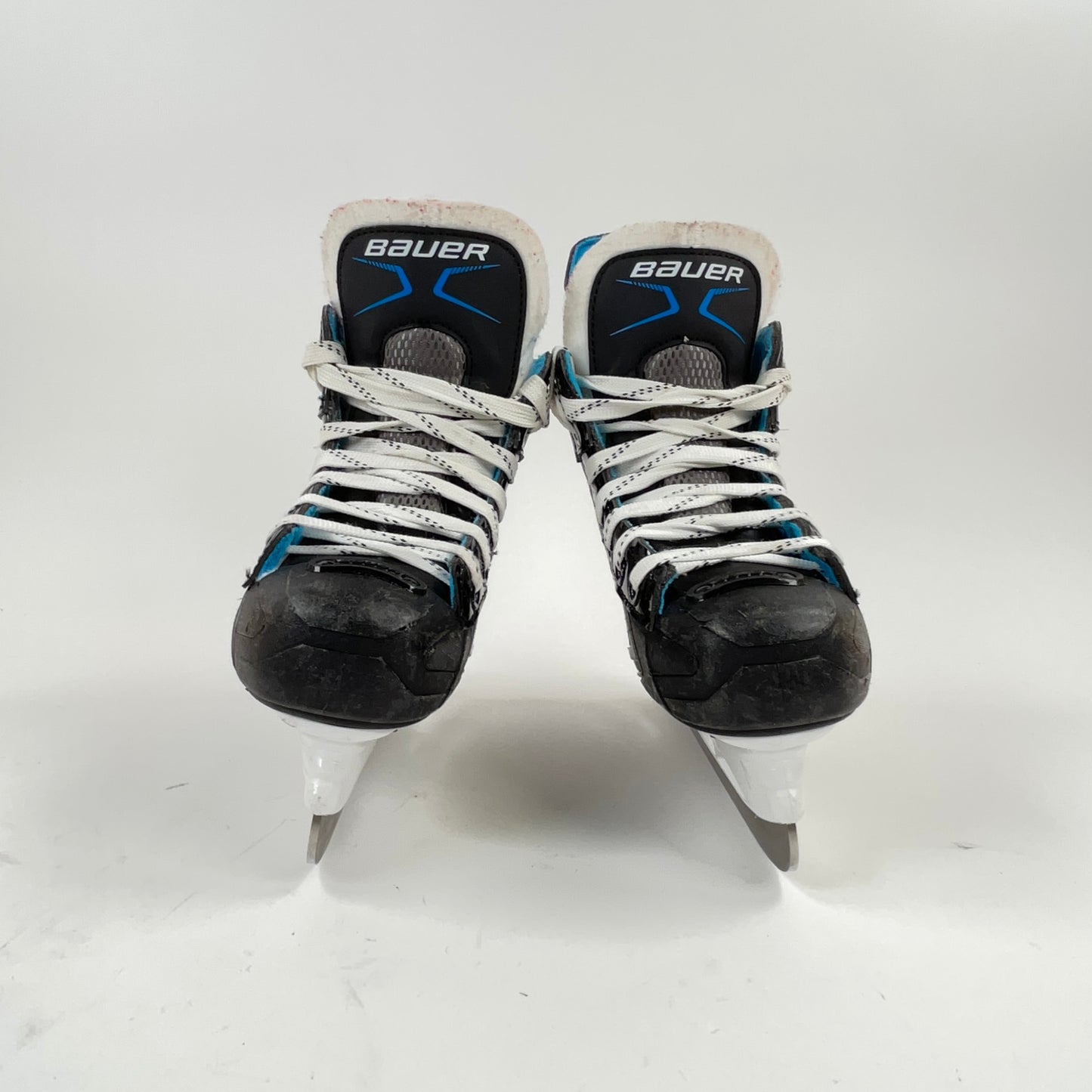 Bauer XLP Size 13.5 Youth Hockey Skates