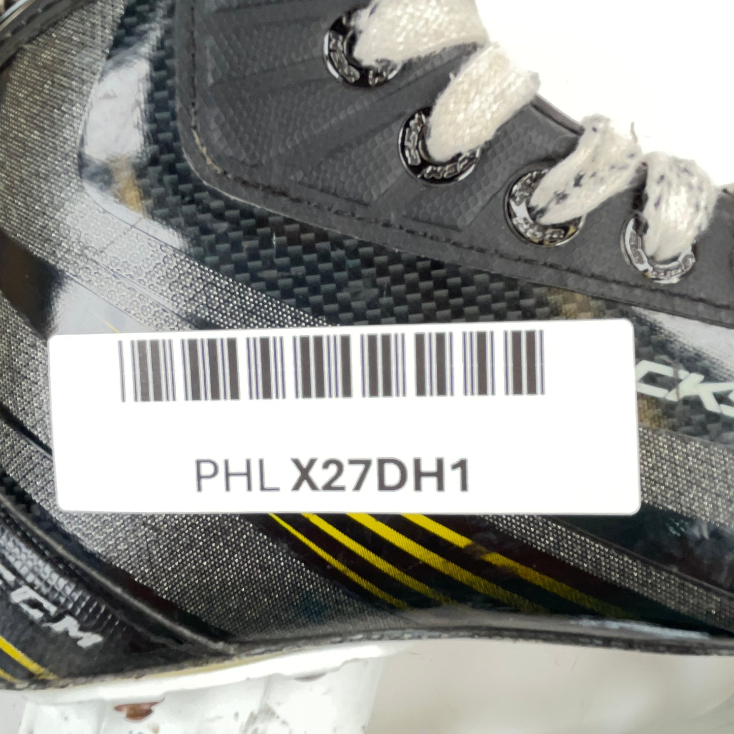 CCM Tacks 4052 Size 4 Junior Hockey Skates