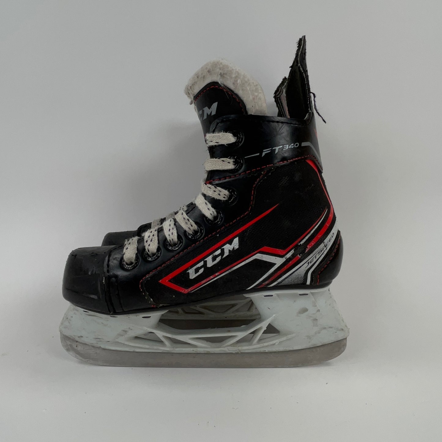 CCM FT 340 Size 13 Youth Hockey Skates