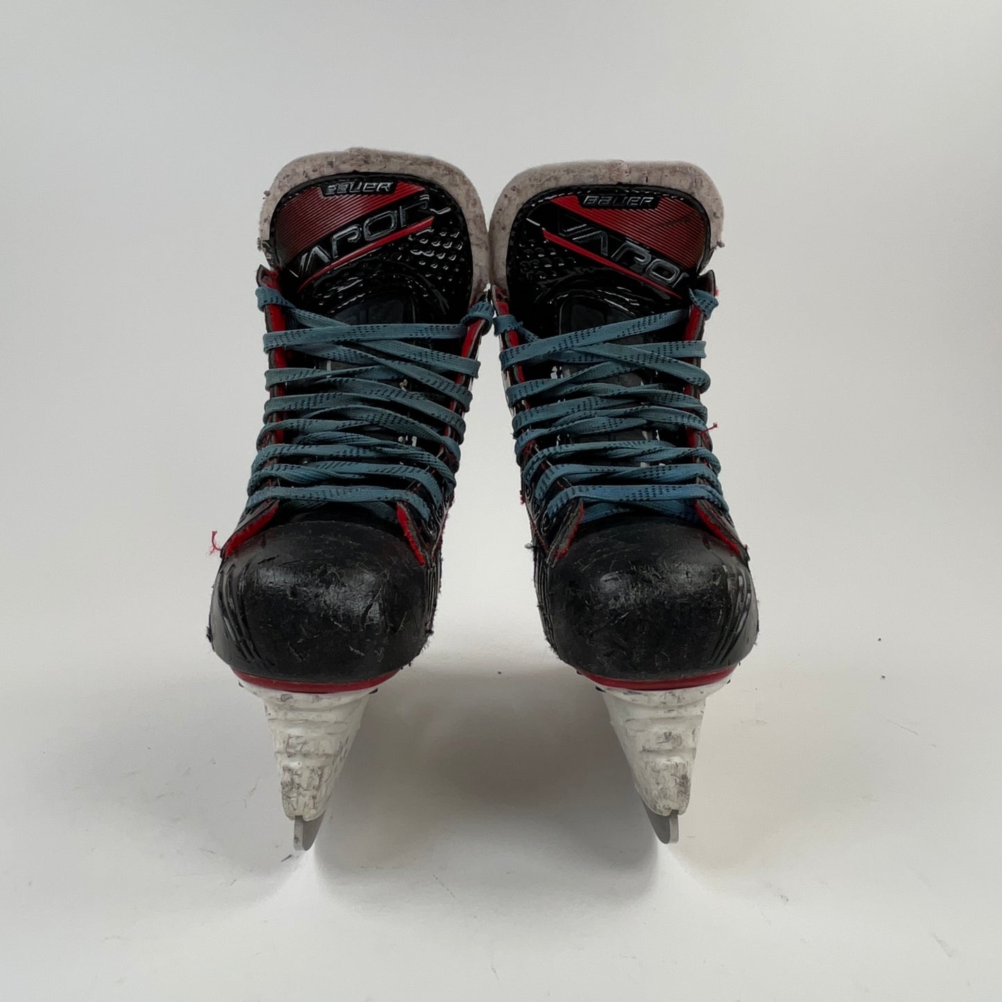 Bauer Vapor X2.7 Size 2 Junior Hockey Skates