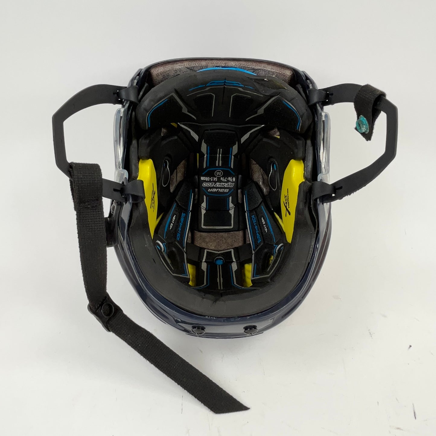Bauer Re-akt 200 Medium 21.4 - 23.2" Hockey Helmet