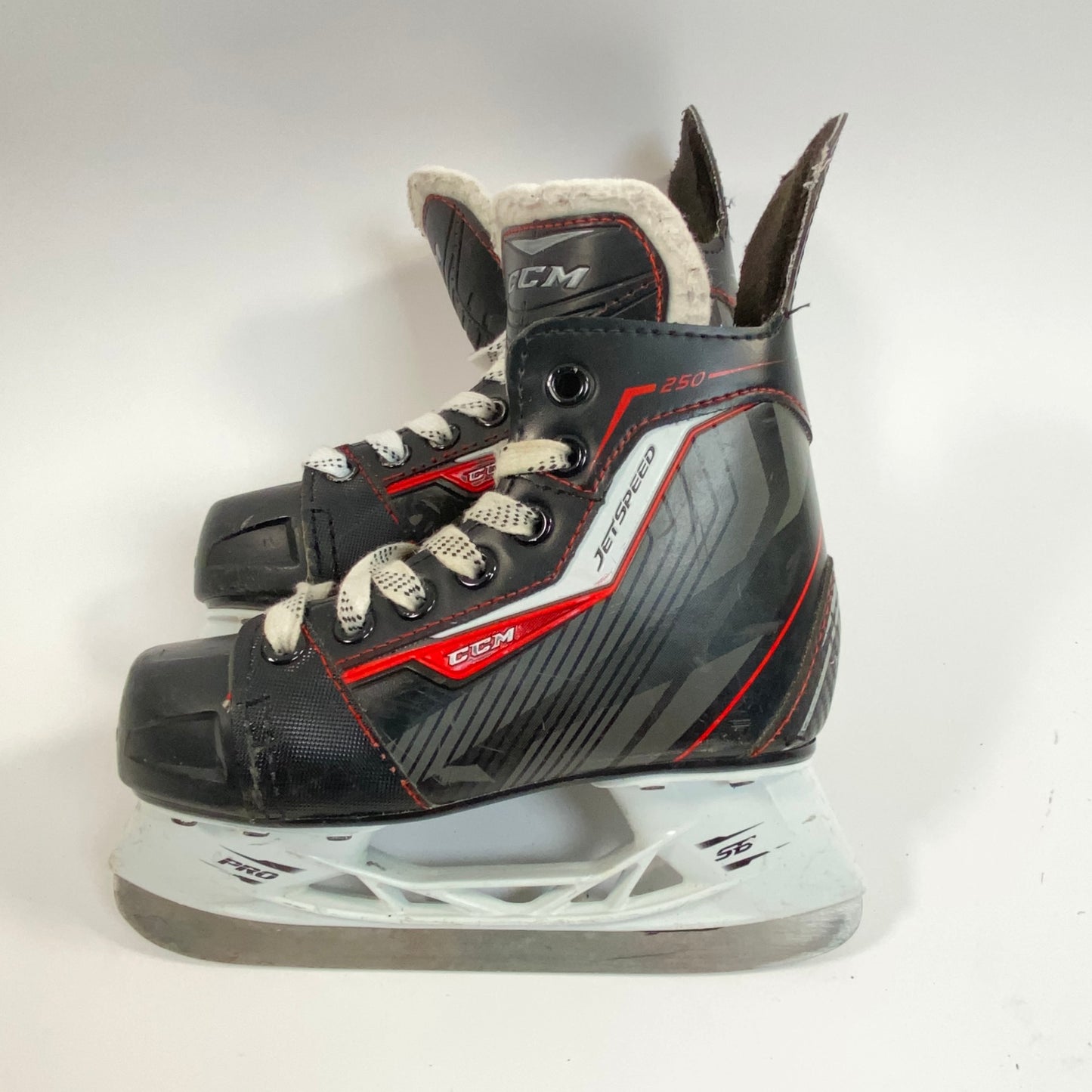CCM Jetspeed 250 Size 12Y Youth Hockey Skates