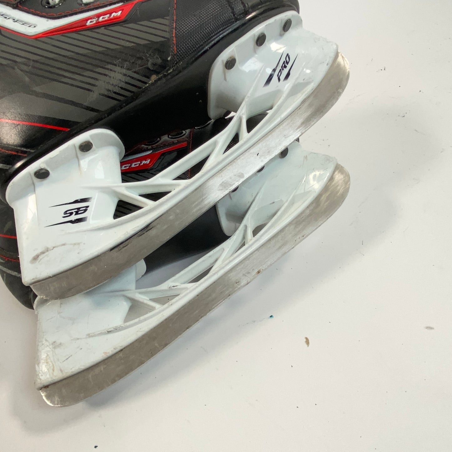 CCM Jetspeed 250 Size 12Y Youth Hockey Skates