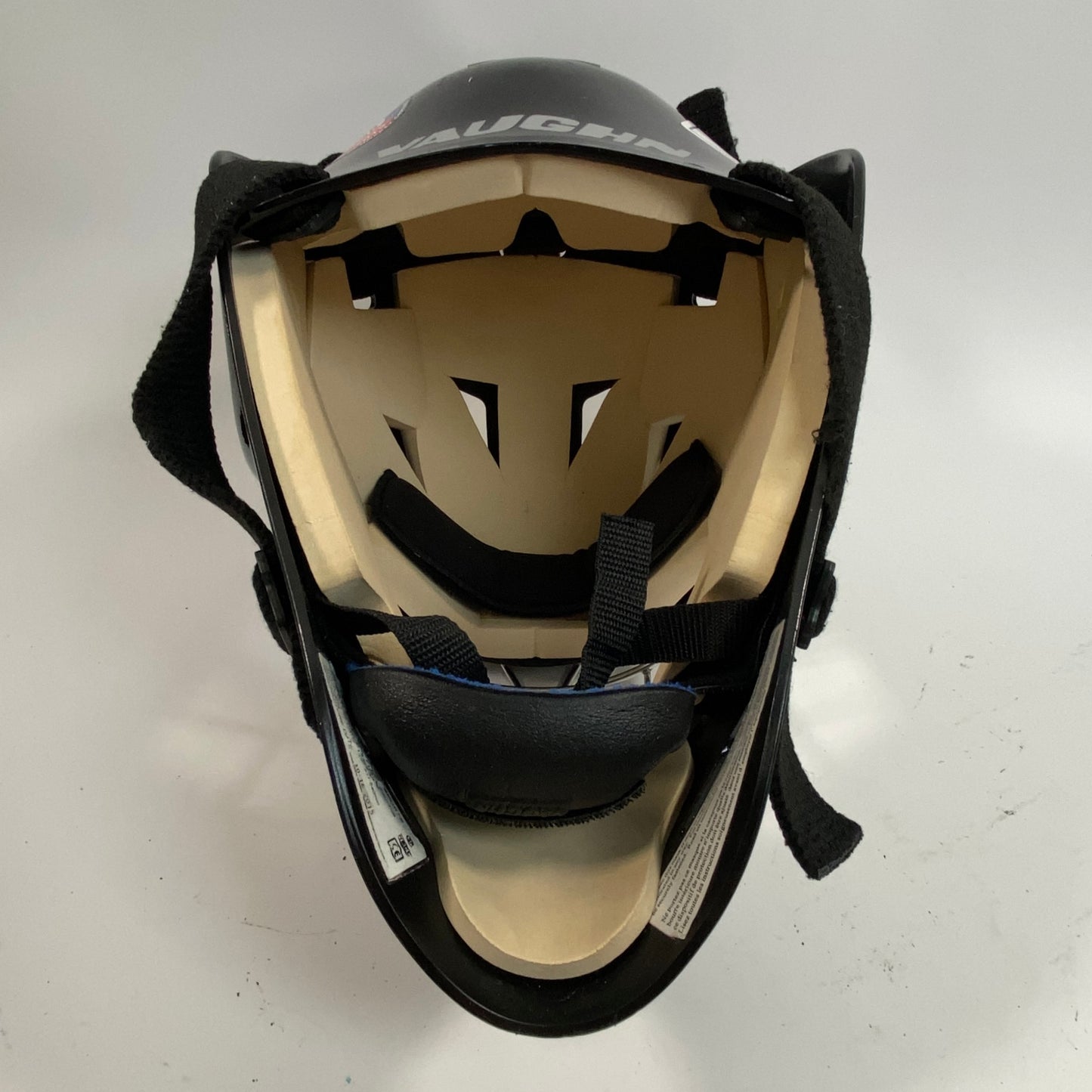 Vaughn VM 7500 S/M Adjustable 6 3/8 to 6 3/4 Junior Hockey Goalie Helmet