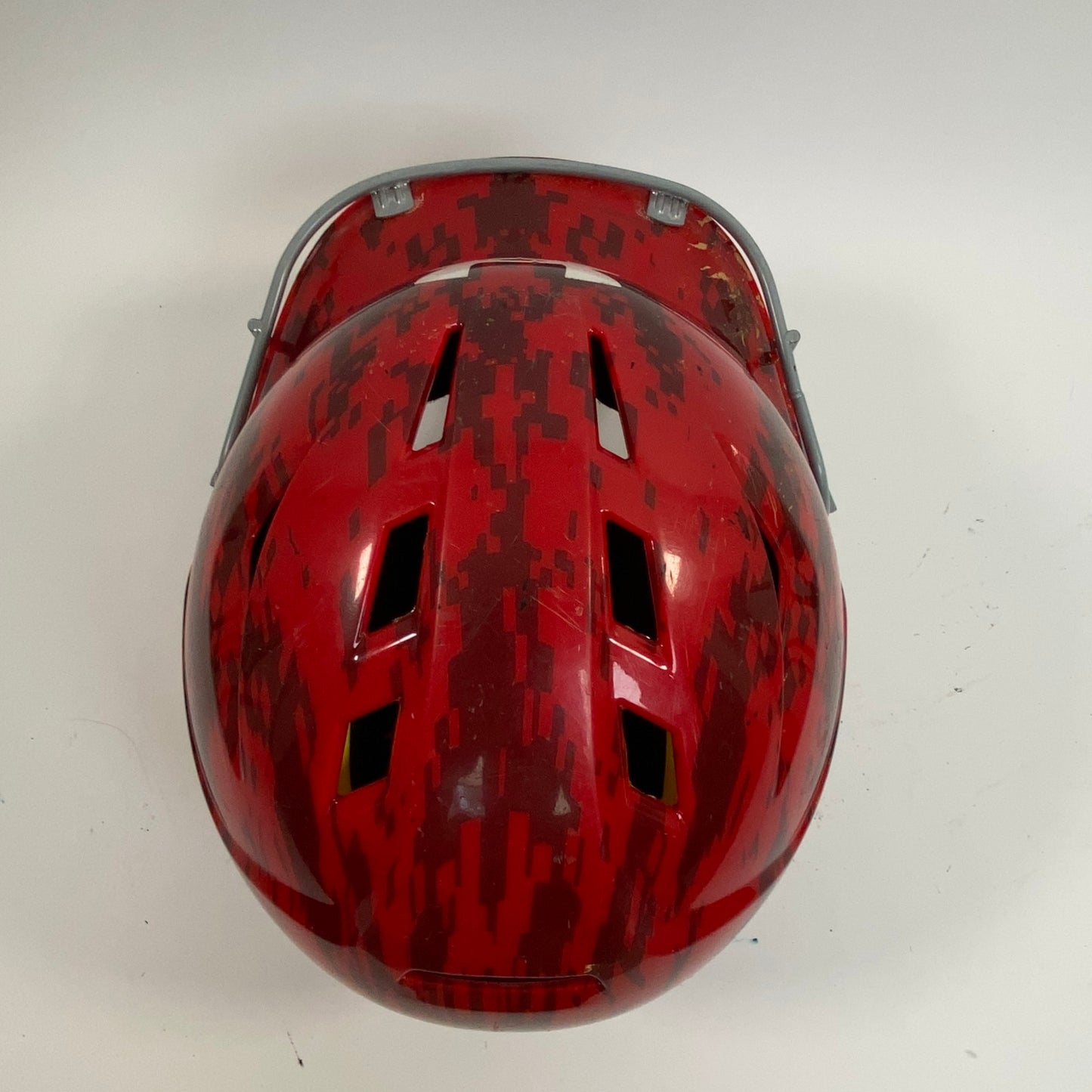 Under Armour UABH2-100 Medium 6 1/2" to 7 1/2" Senior Softball Batting Helmet
