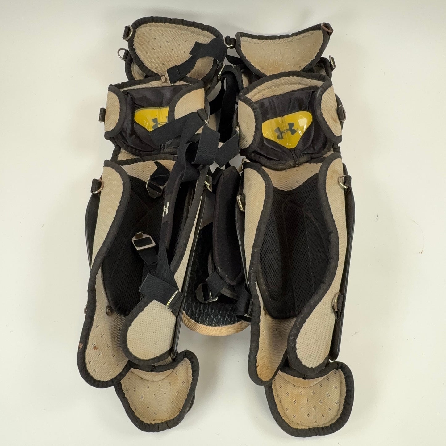 Under Armour UALG2-SRP Intermediate 15" Catchers Shin Guards