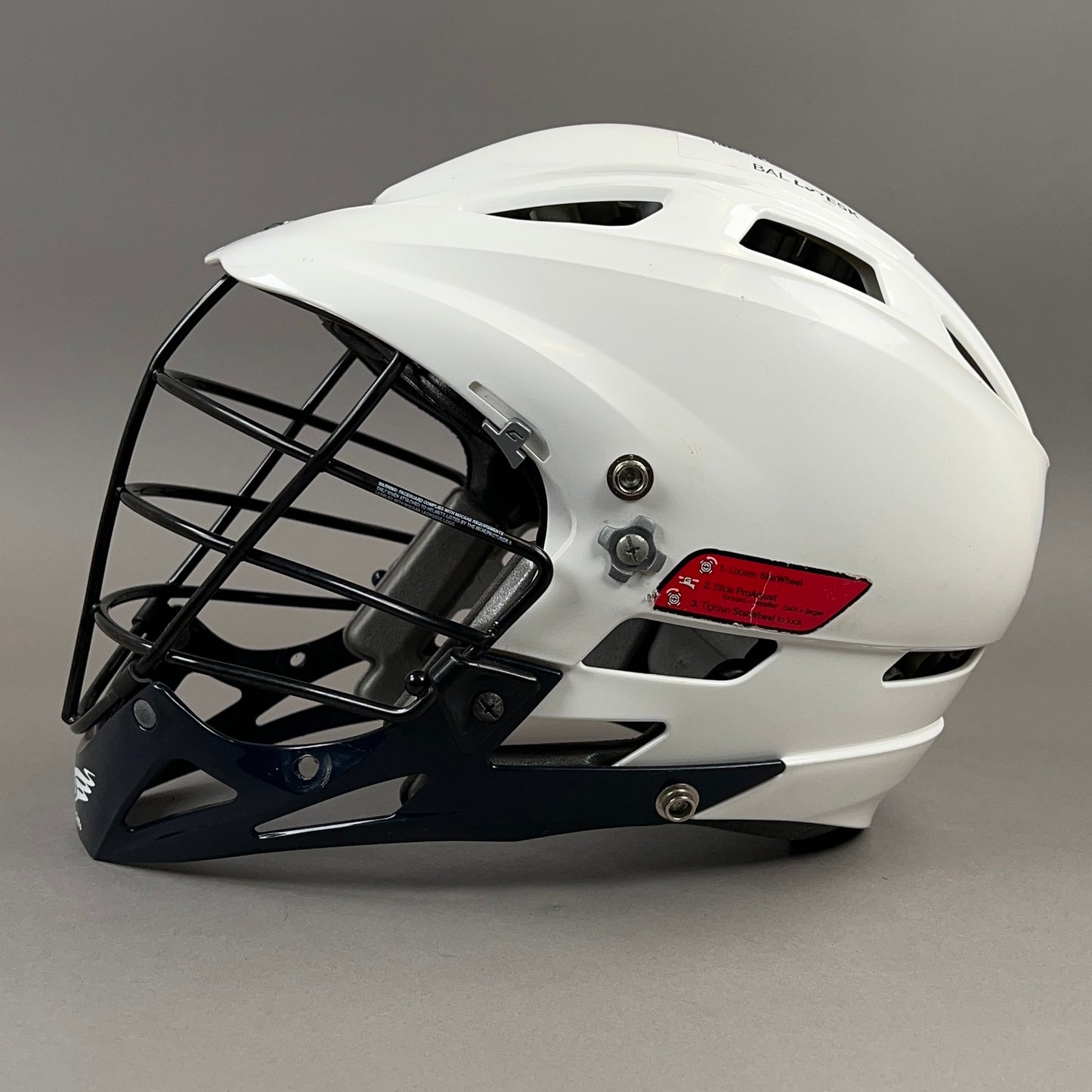 Cascade Pro7 Medium 22" to 23.5" Senior Lacrosse Helmet