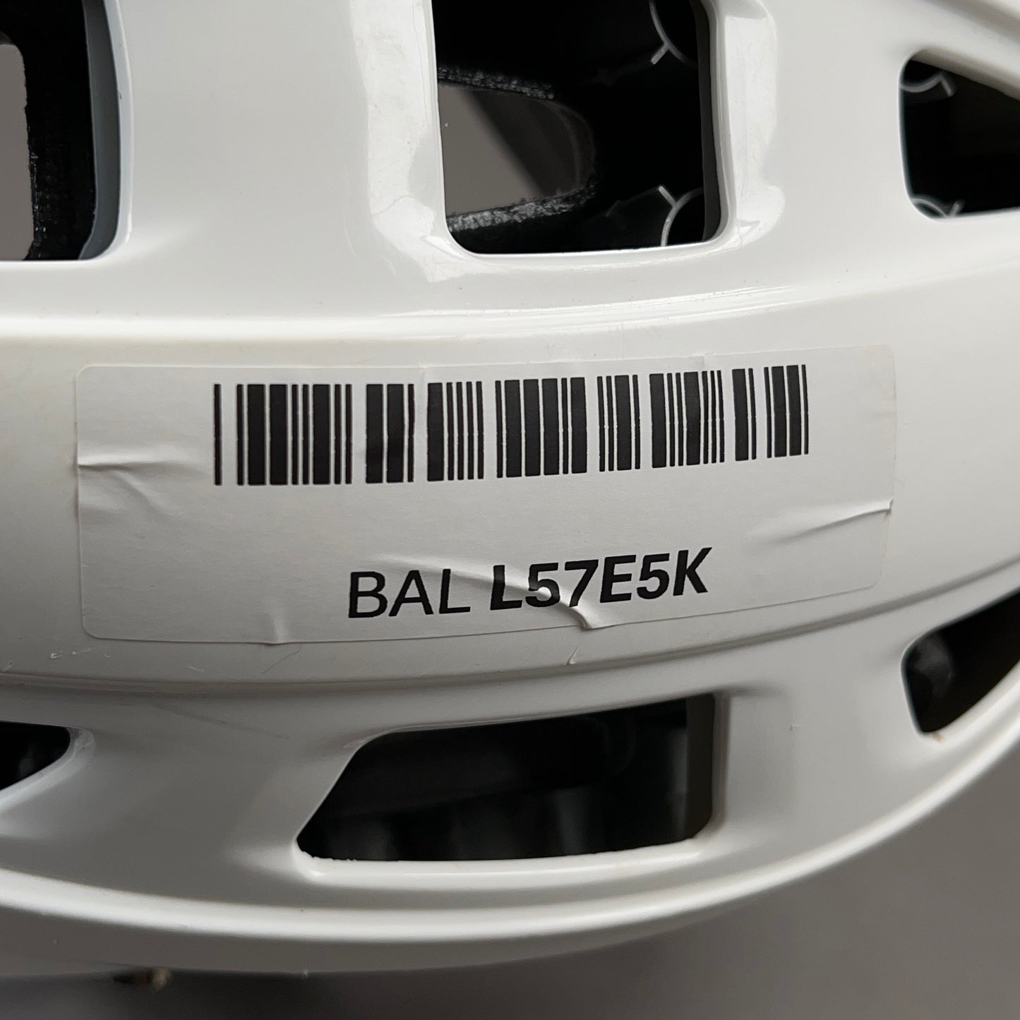 Cascade Pro7 Medium 22" to 23.5" Senior Lacrosse Helmet