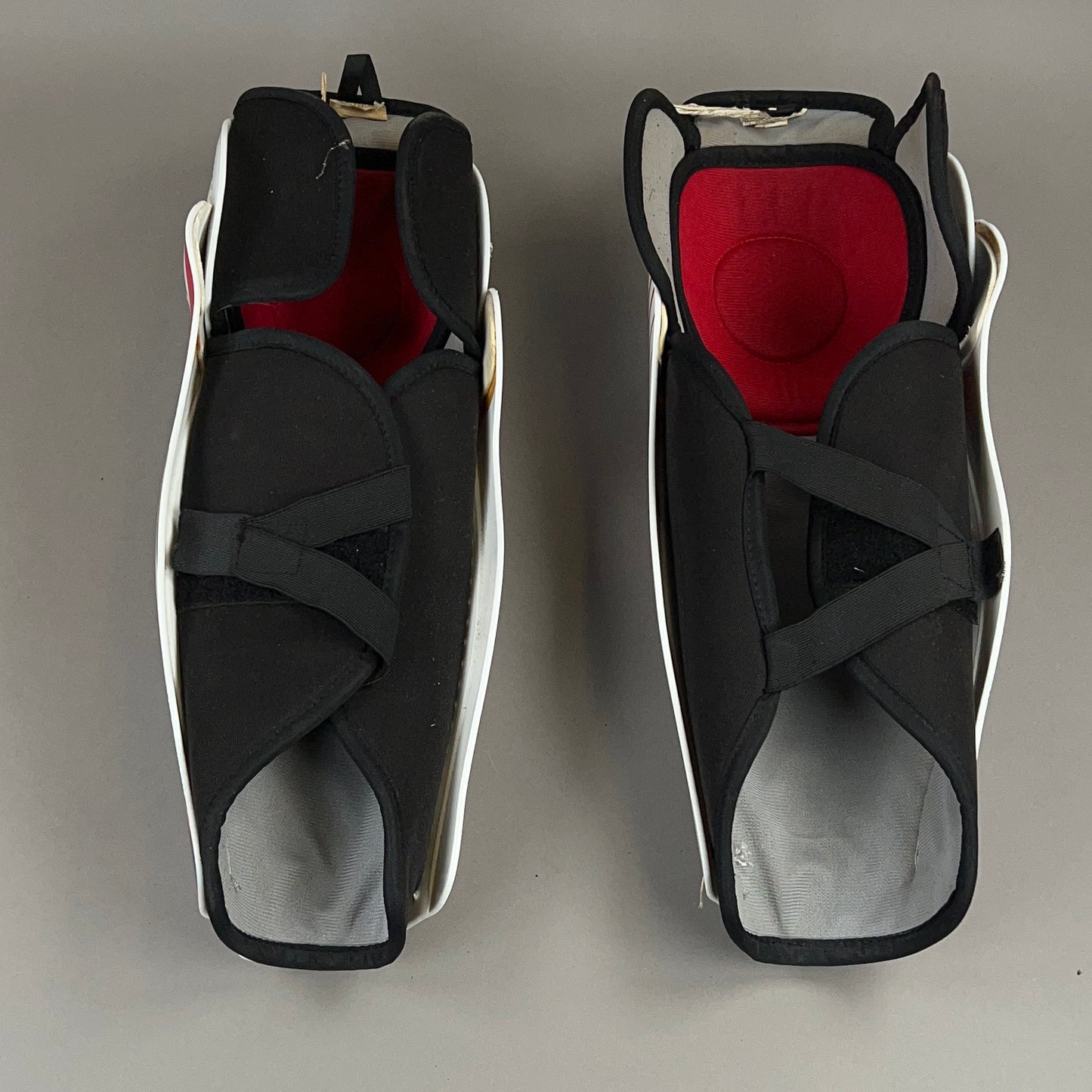 Easton Stealth Intermediate 14" Hockey Shin Guards