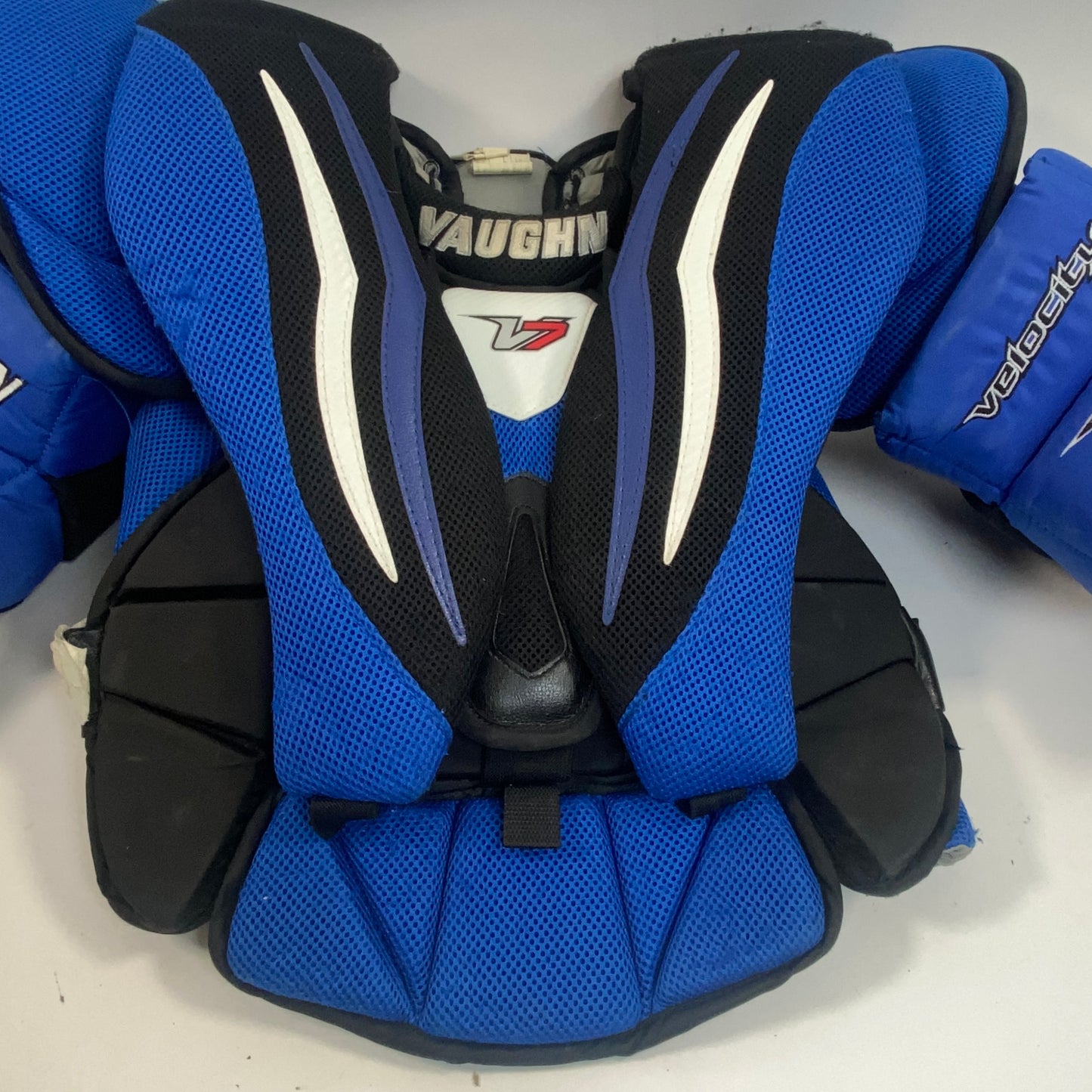 Vaughn Velocity V7 Junior XR Junior Medium Goalie Chest Protector