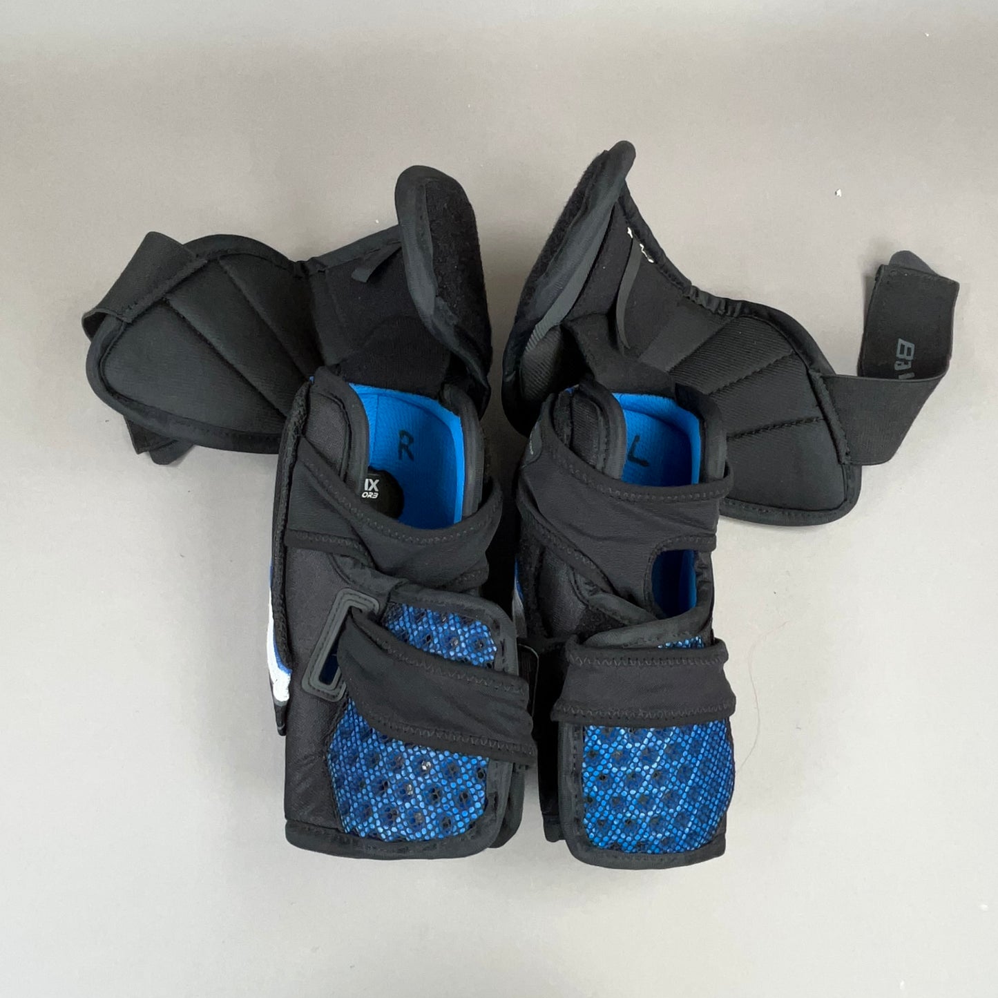 Bauer ONE 75 Senior Large Hockey Elbow Pads