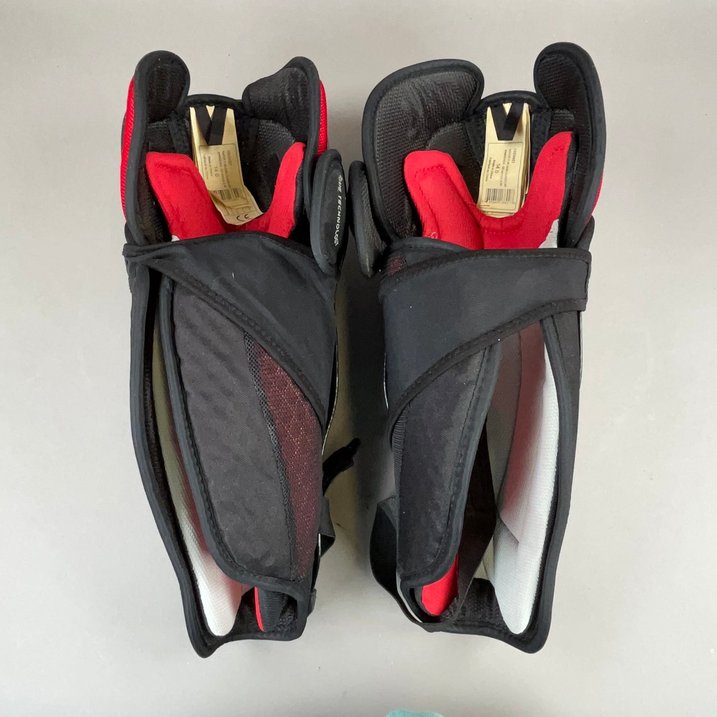 Vapor X:40 Intermediate 14" Hockey Shin Guards