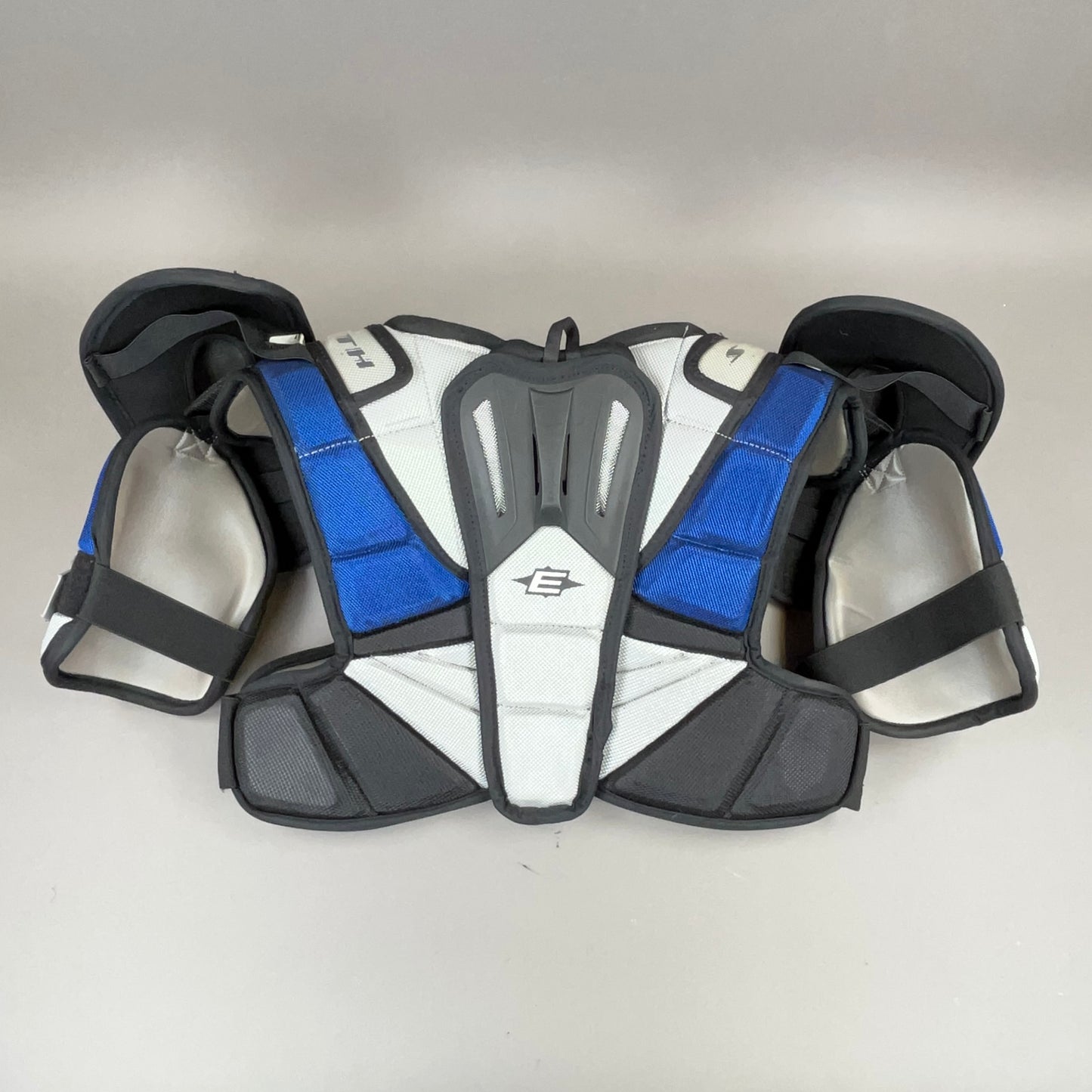 Easton Stealth S17 Senior Small Hockey Shoulder Pads