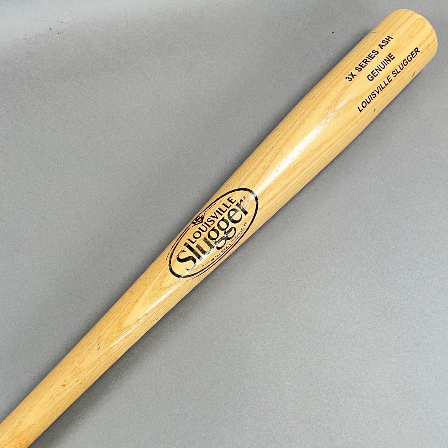 Louisville Slugger 3X Series 32/28 (-4) Baseball Bat