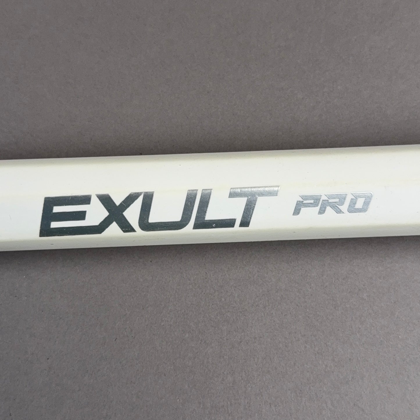 STX Exult Pro 32" Attack / Mid Womens 10° Lacrosse Shaft