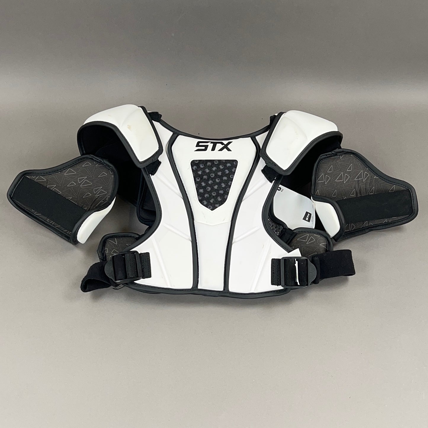 STX Cell IV Youth Medium Lacrosse Shoulder Pads