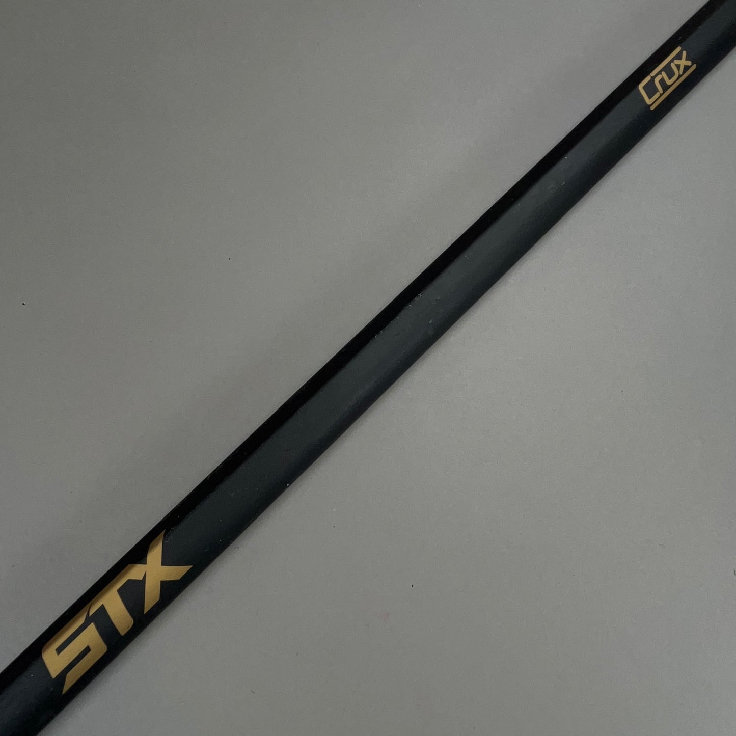 STX Crux 25 32" Attack / Mid Womens Lacrosse Shaft
