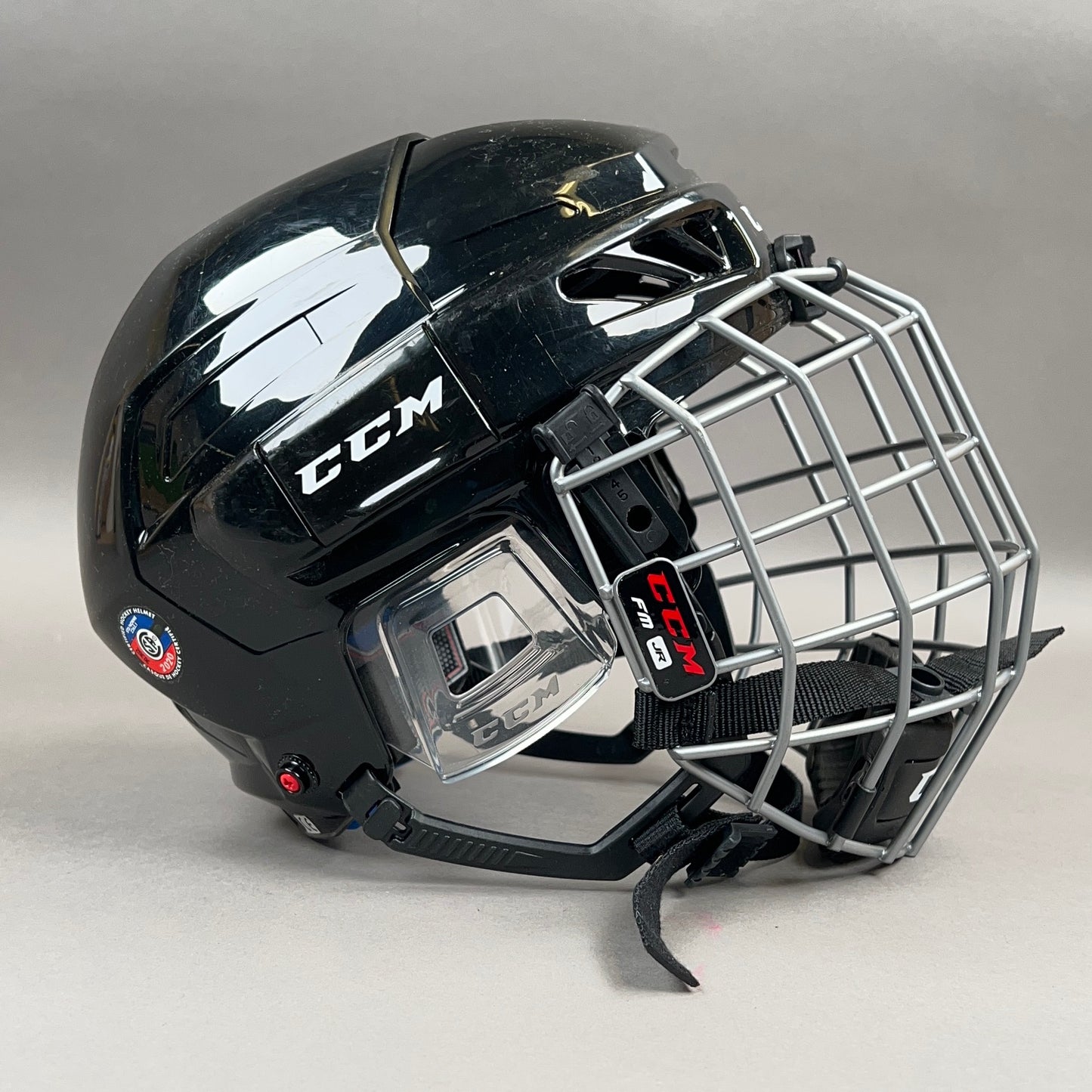 CCM FL 3DS JR Small 6 1/8" to 7 1/8" Junior Hockey Helmet